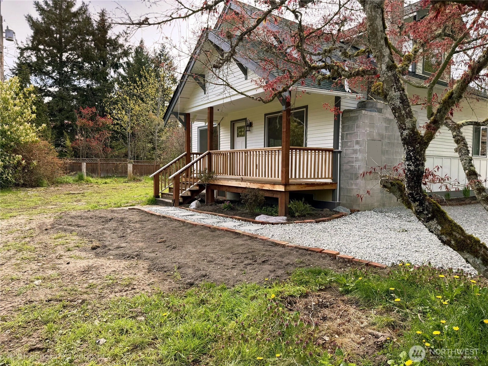 10802 Eatonville Hwy E Eatonville WA 98328