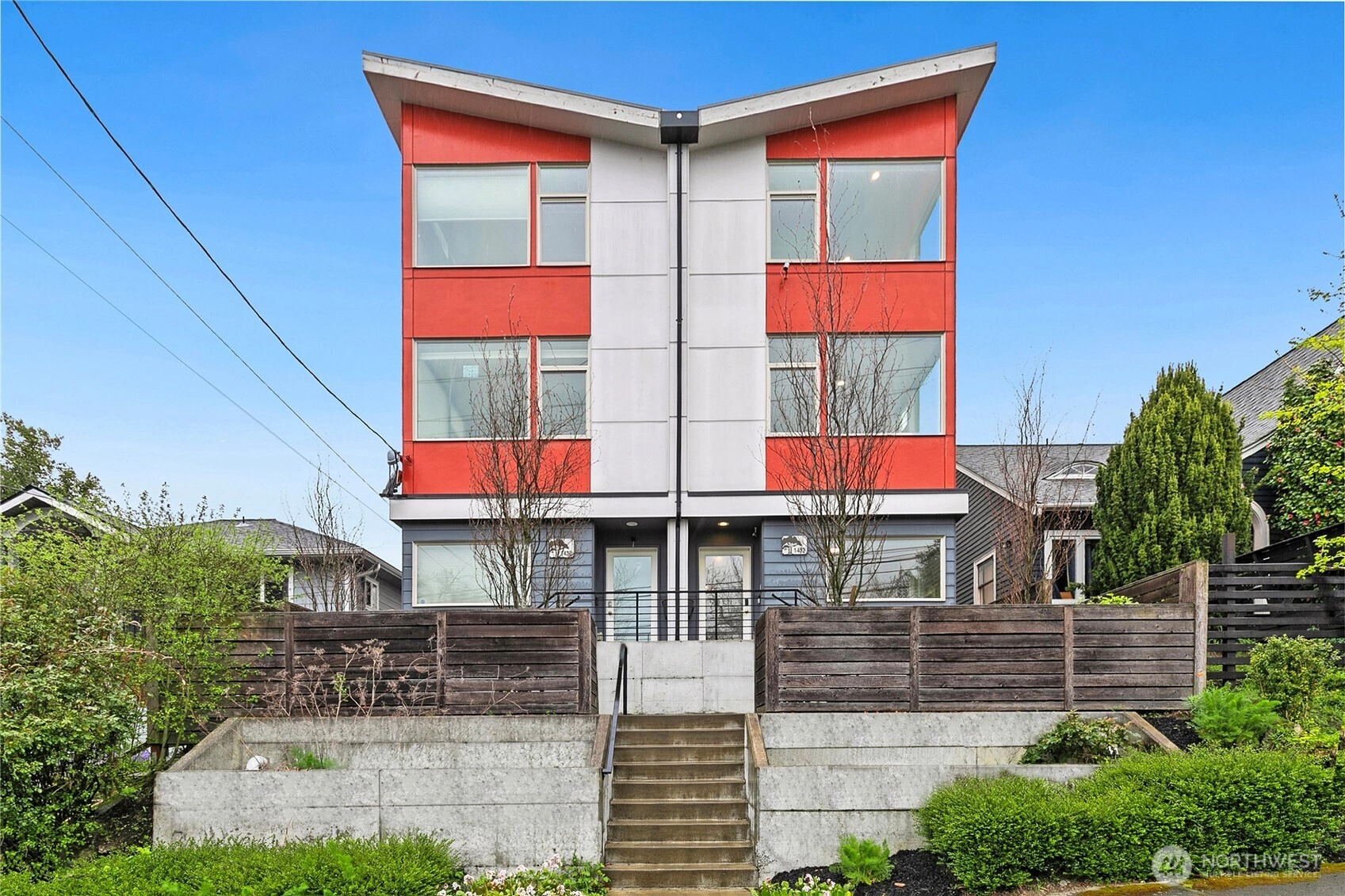 1432 S King St Seattle WA 98144