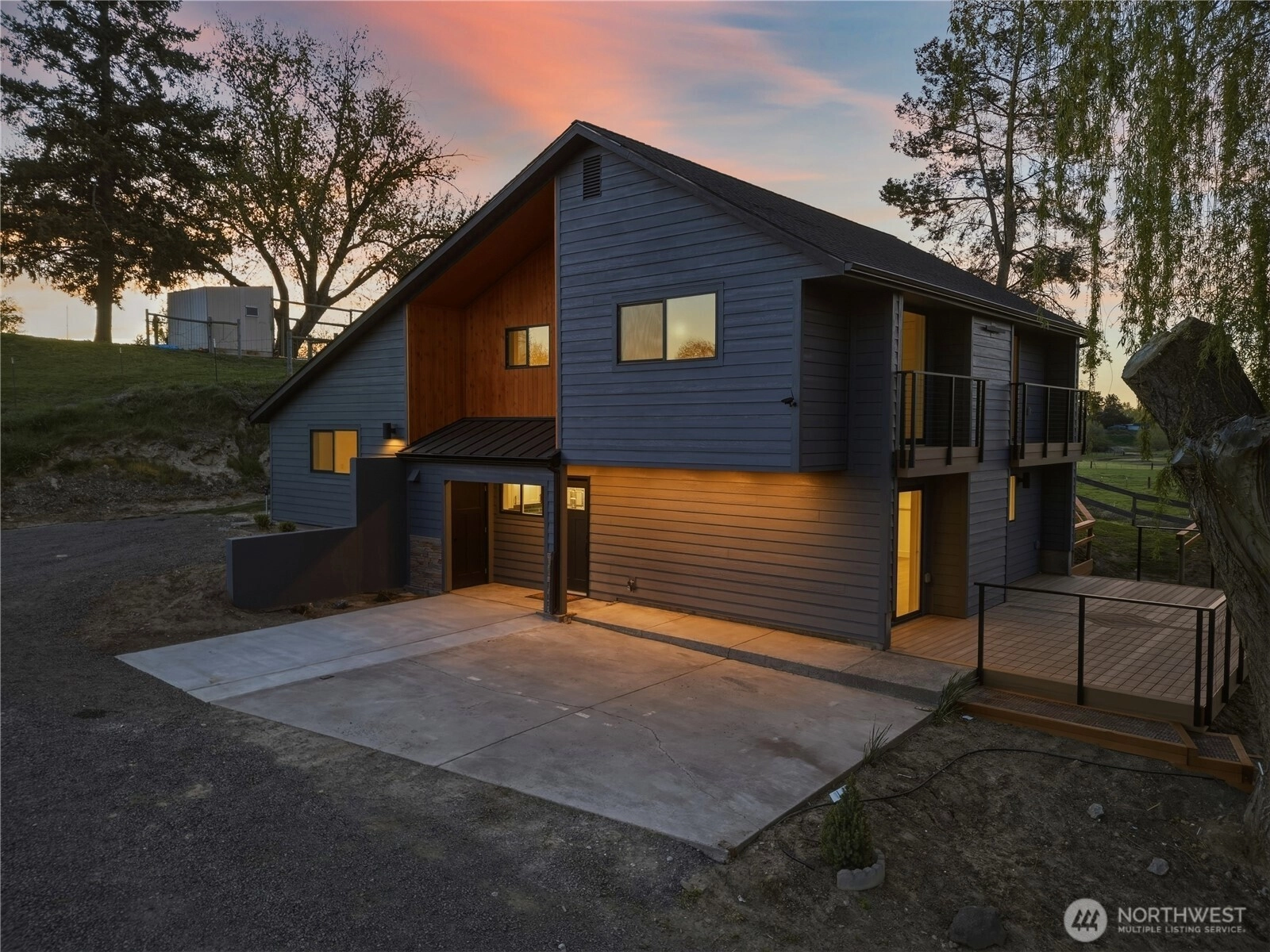 54027 Summers Ln Milton-Freewater OR 97862