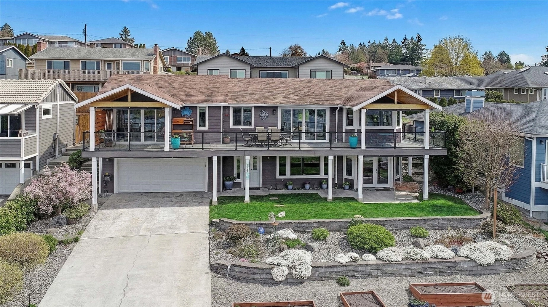 226 Henning Dr Camano Island WA 98282