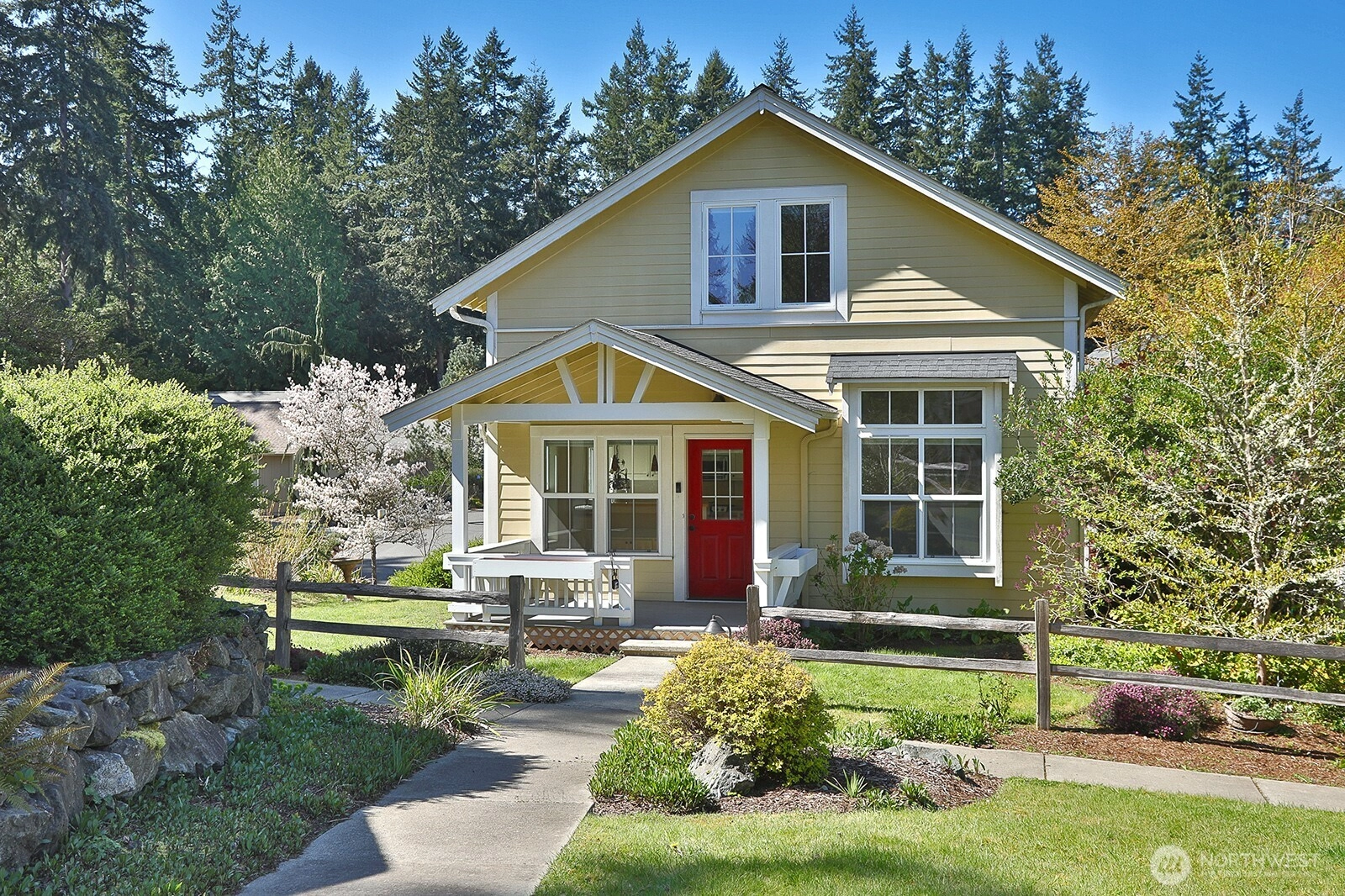 1074 Village Loop Unit  Langley WA 98260