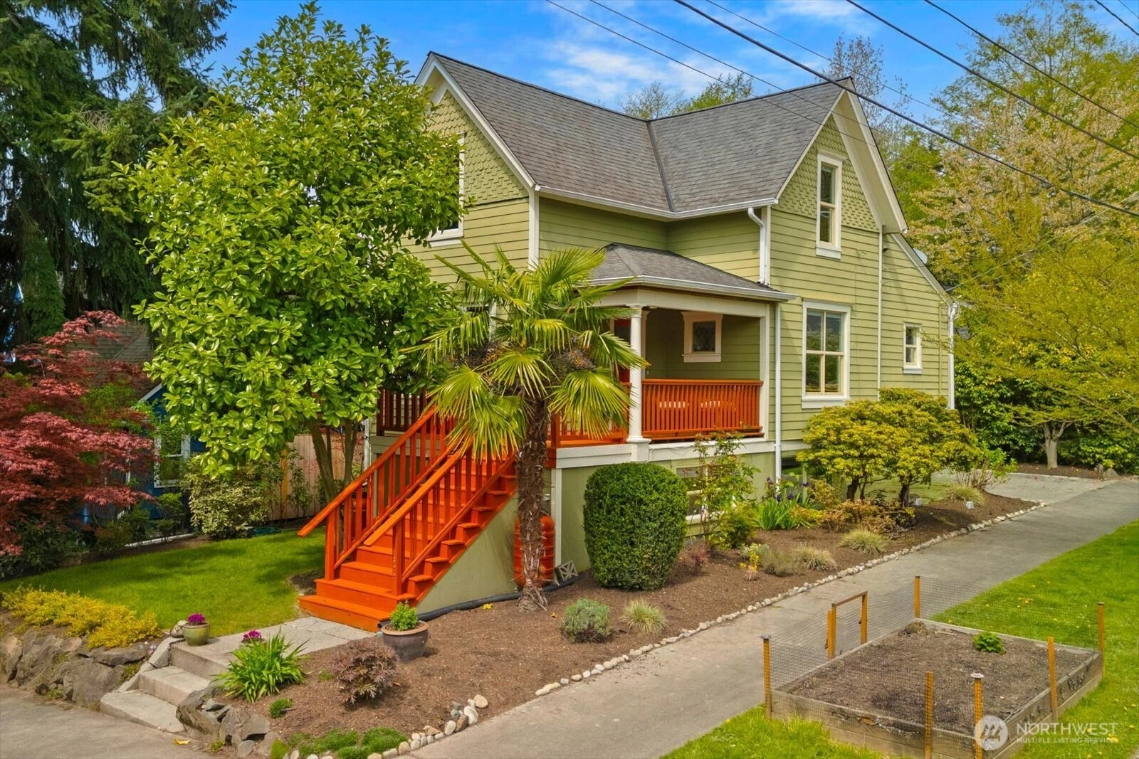 1322 NE 70th St Seattle WA 98115