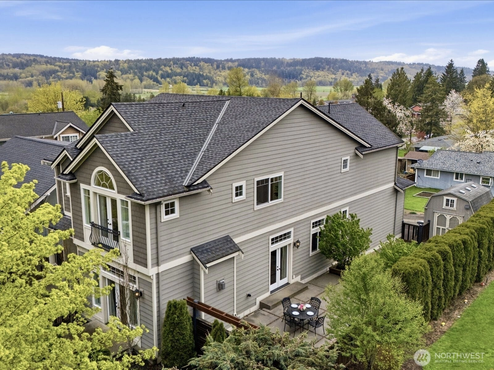 26620 NE Valley St Duvall WA 98019