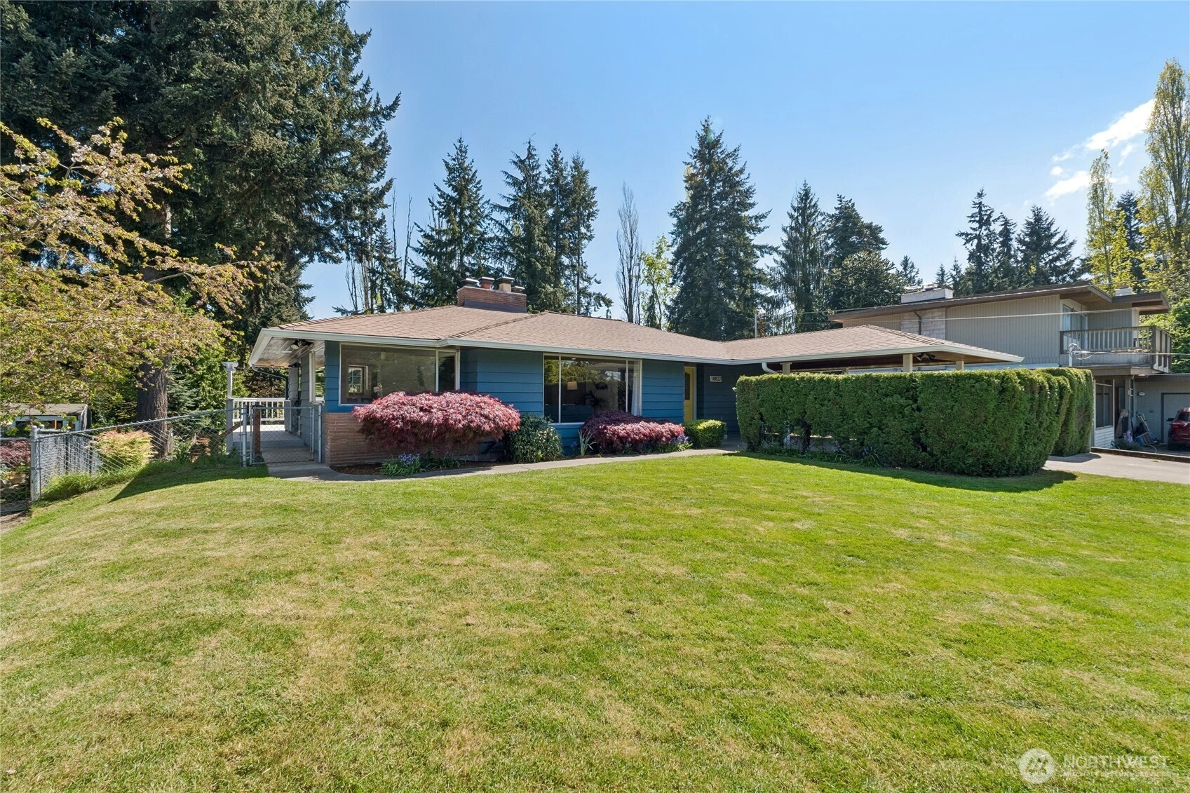 18832 1st Pl SW Normandy Park WA 98166