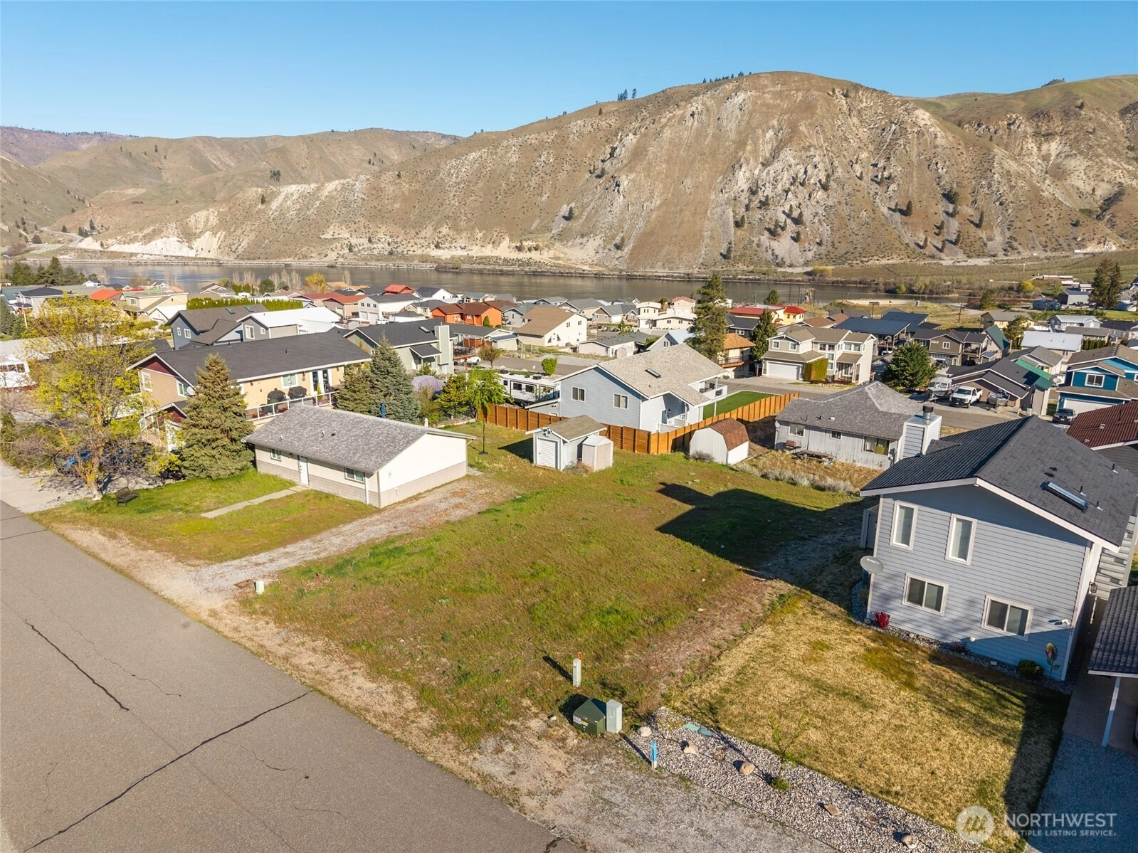 185 E Entiat Dr Unit  Orondo WA 98843