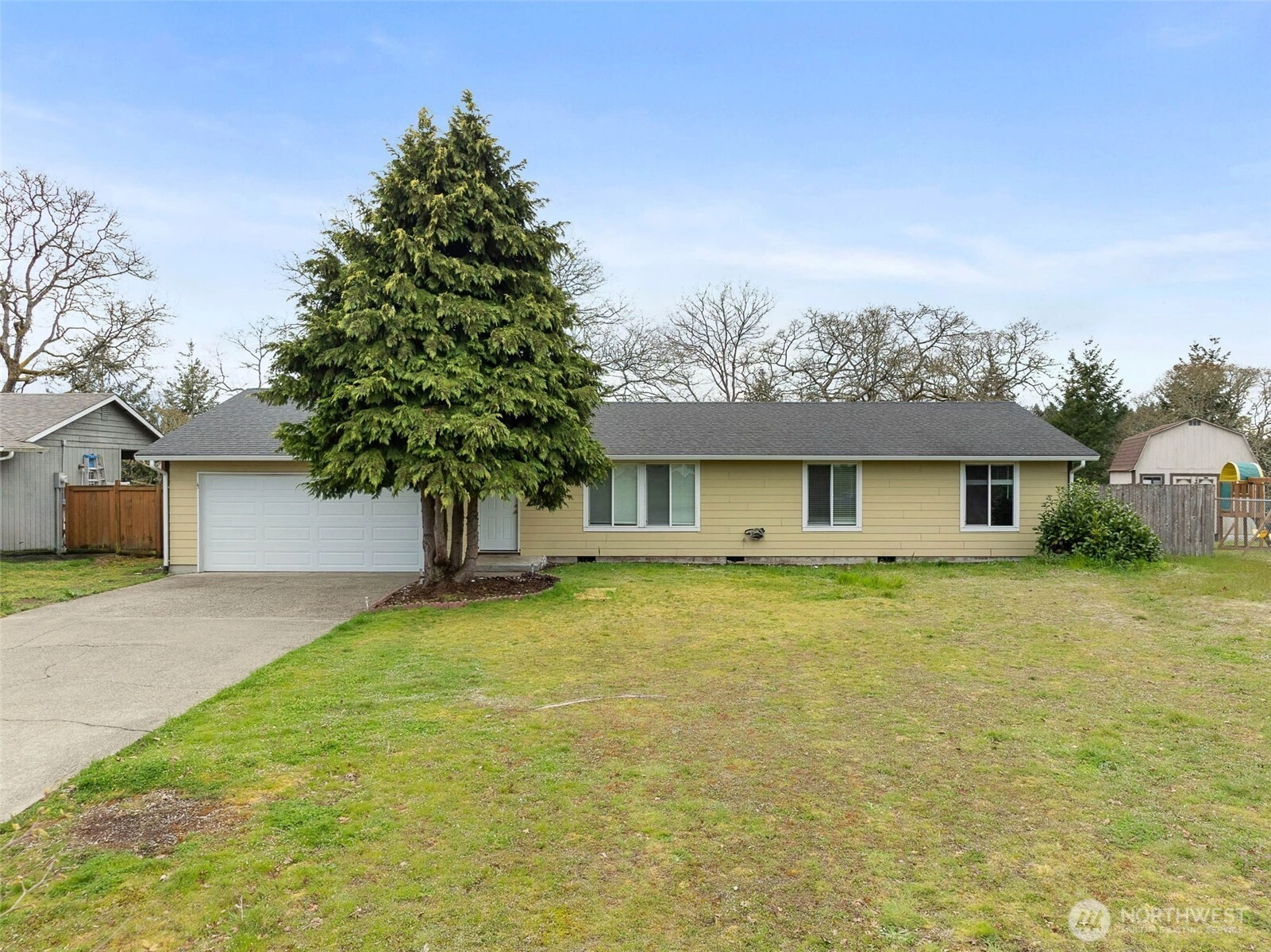 9415 Pinedrop Dr SE Olympia WA 98513