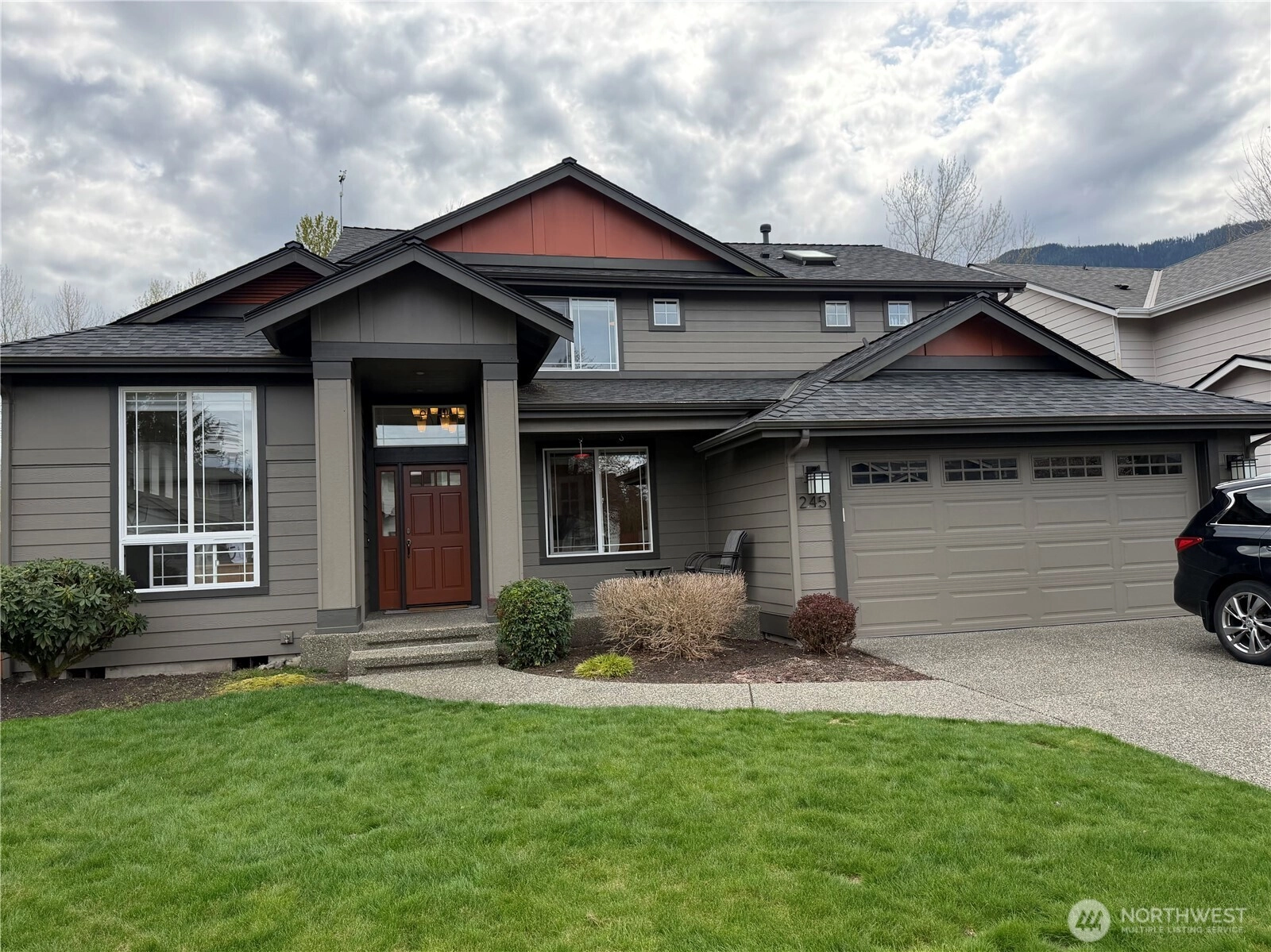 245 SE 10th Cir North Bend WA 98045