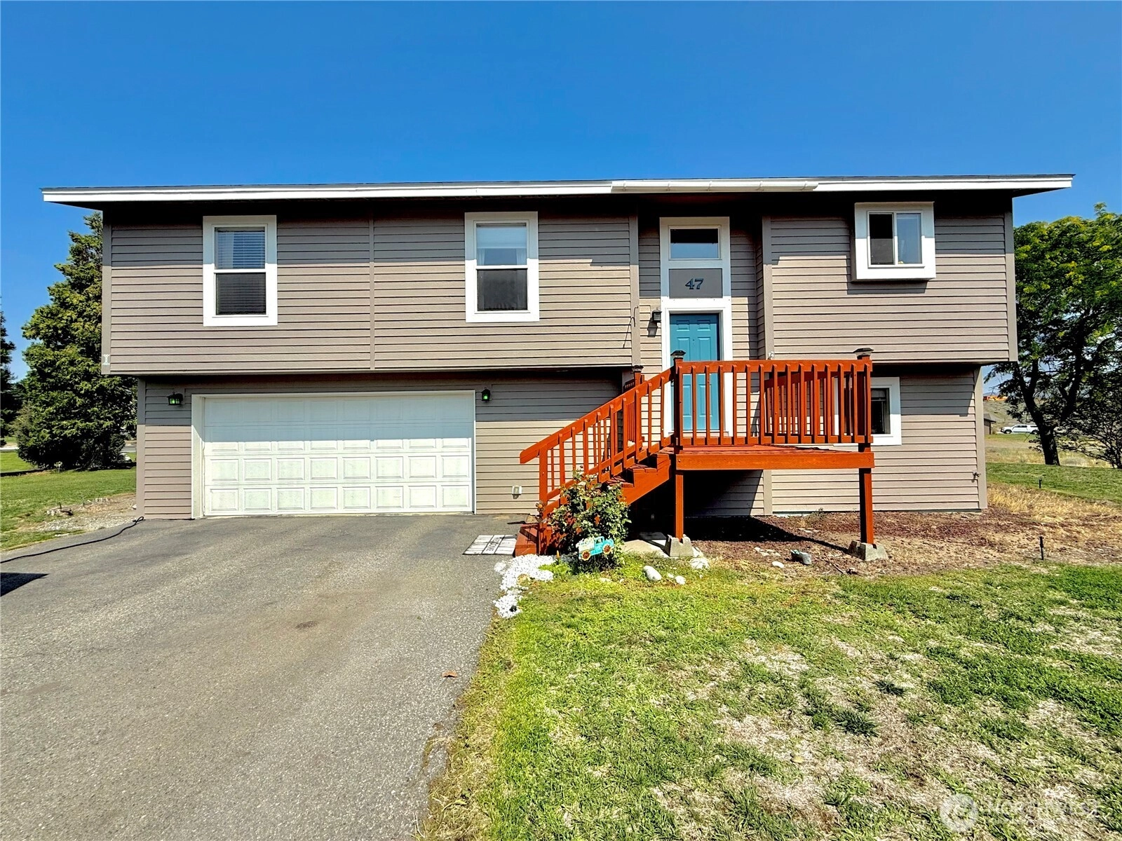 47 Kruse St Omak WA 98841