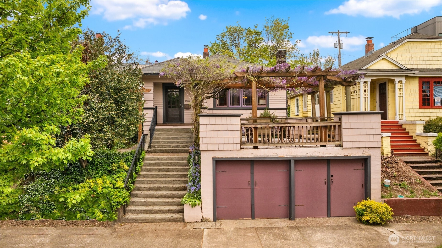 1018 NE 62nd St Seattle WA 98115