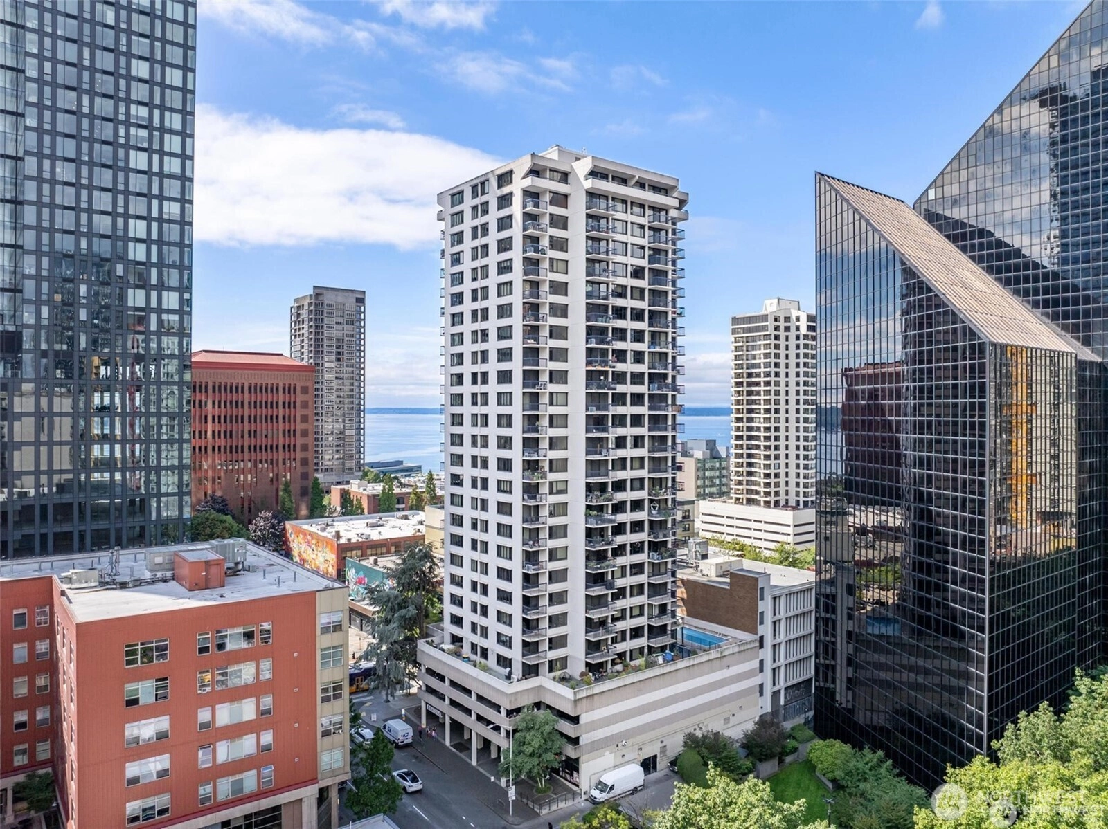 2100 3rd Ave Unit 802 Unit 802 Seattle WA 98121