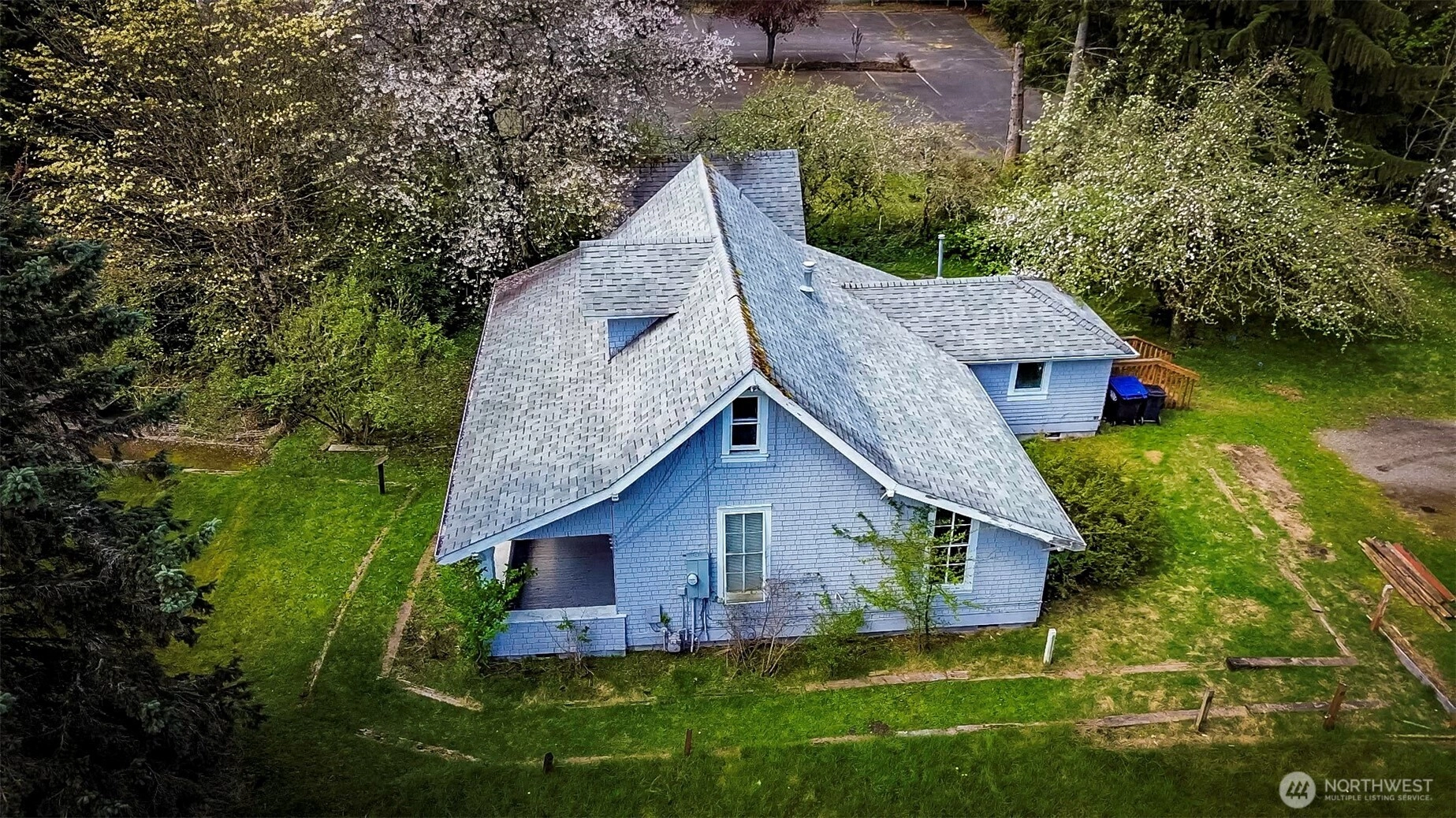 823 Lacey St SE Lacey WA 98503