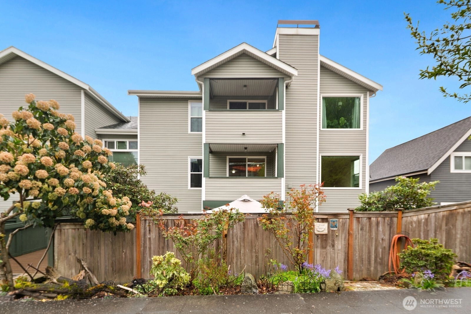 1836 25th Ave Unit 204 Unit 204 Seattle WA 98122