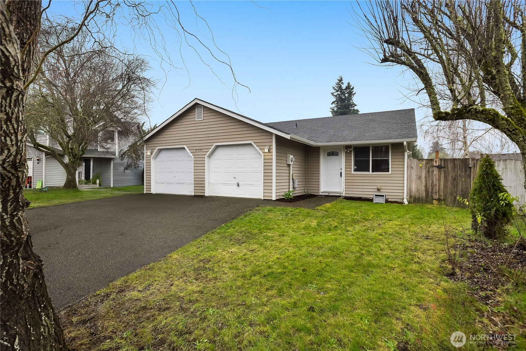 4938 Wilshire Ct SE Unit A & B Unit A & B Lacey WA 98503