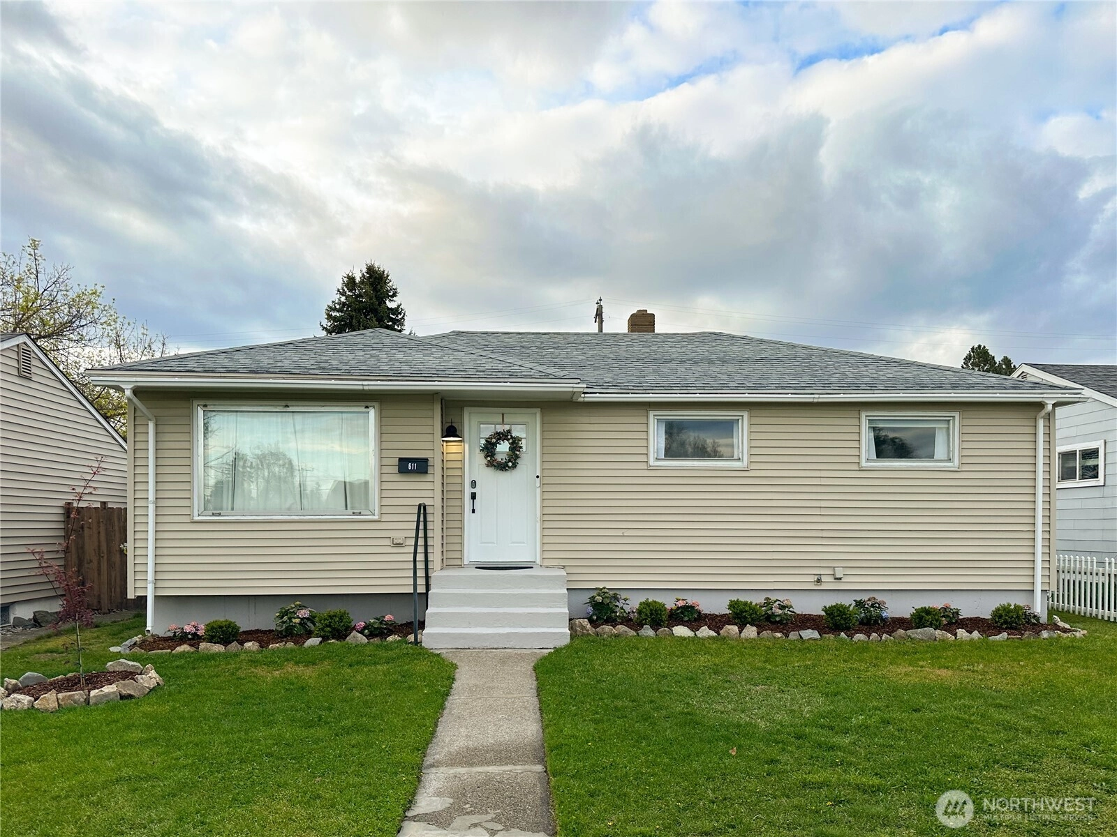 611 E Joseph Ave Spokane WA 99208