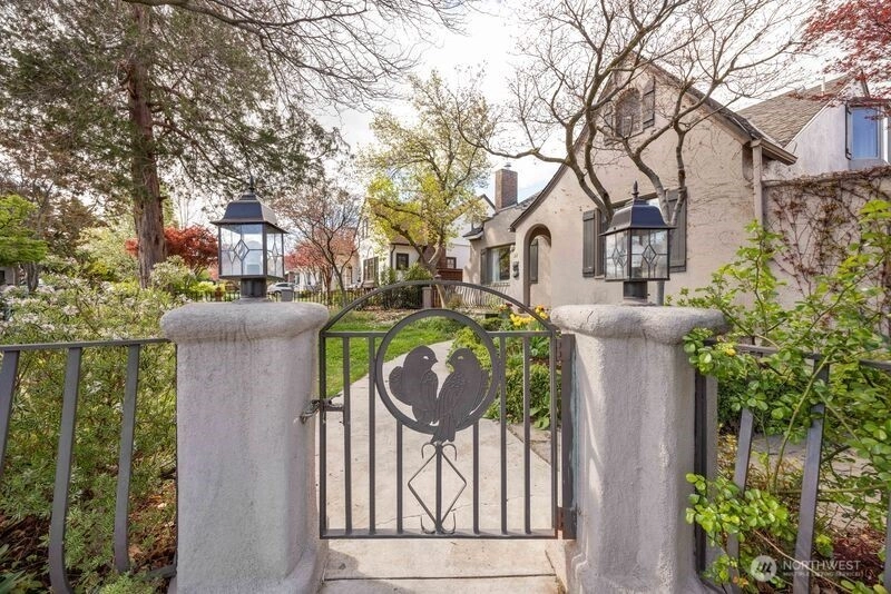 22 N Franklin Ave Unit  Wenatchee WA 98801
