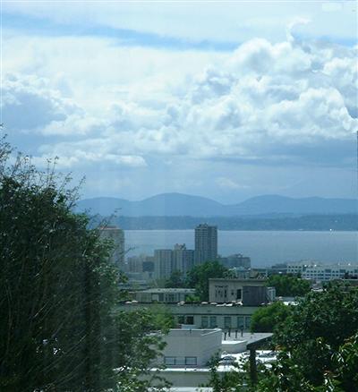 414 13th Ave E Unit PH1 Unit PH1 Seattle WA 98102