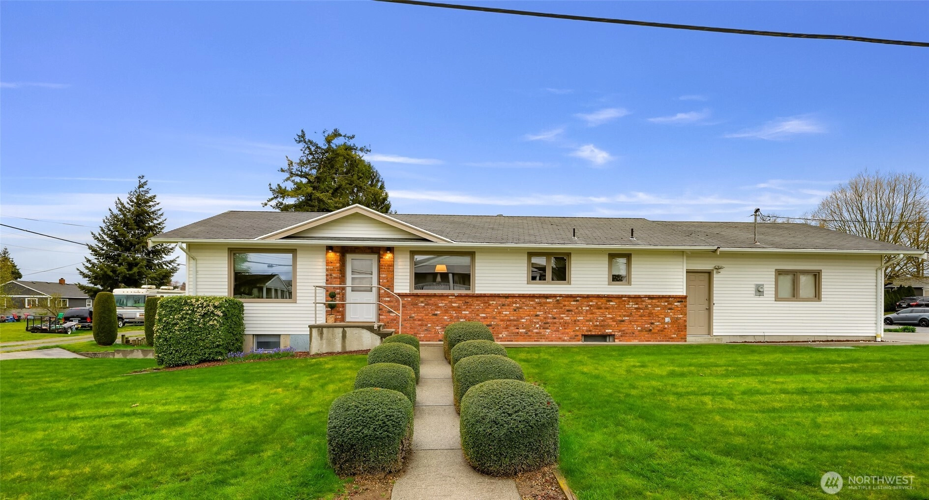 1401 E St Lynden WA 98264