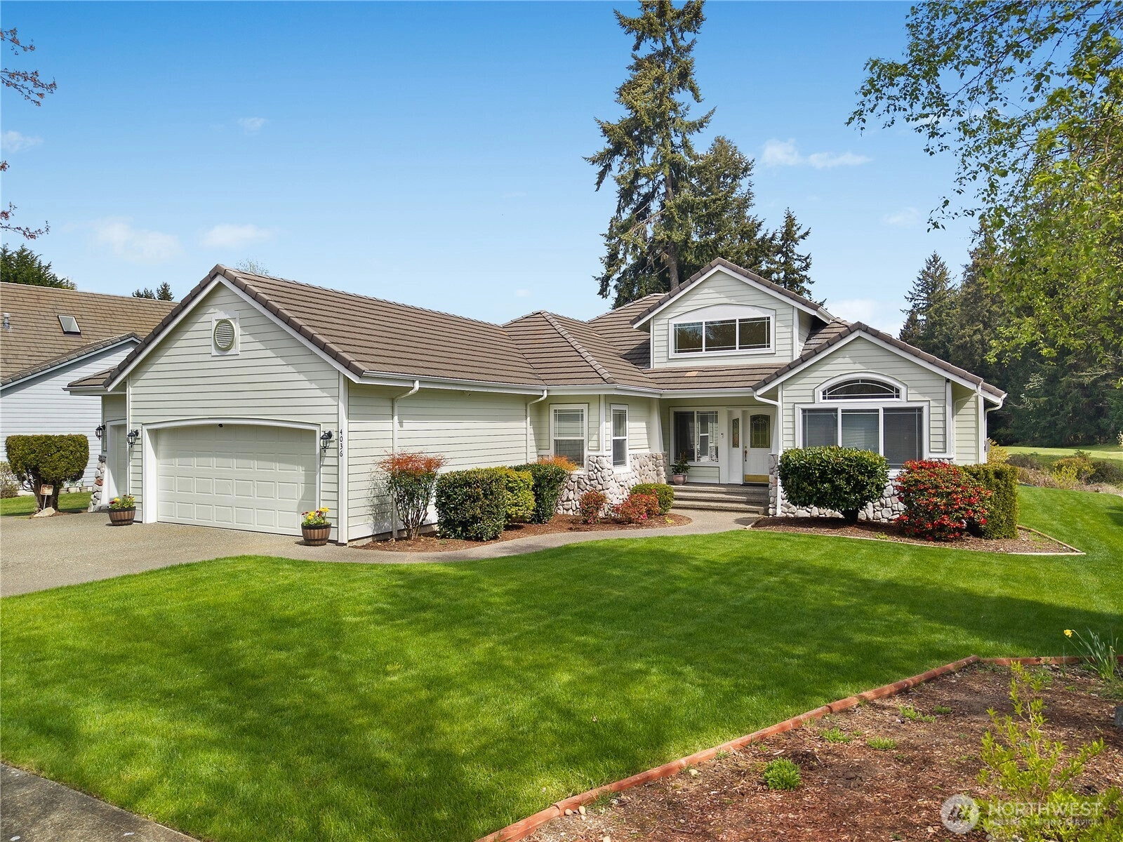 4036 Campus Green Dr NE Lacey WA 98516