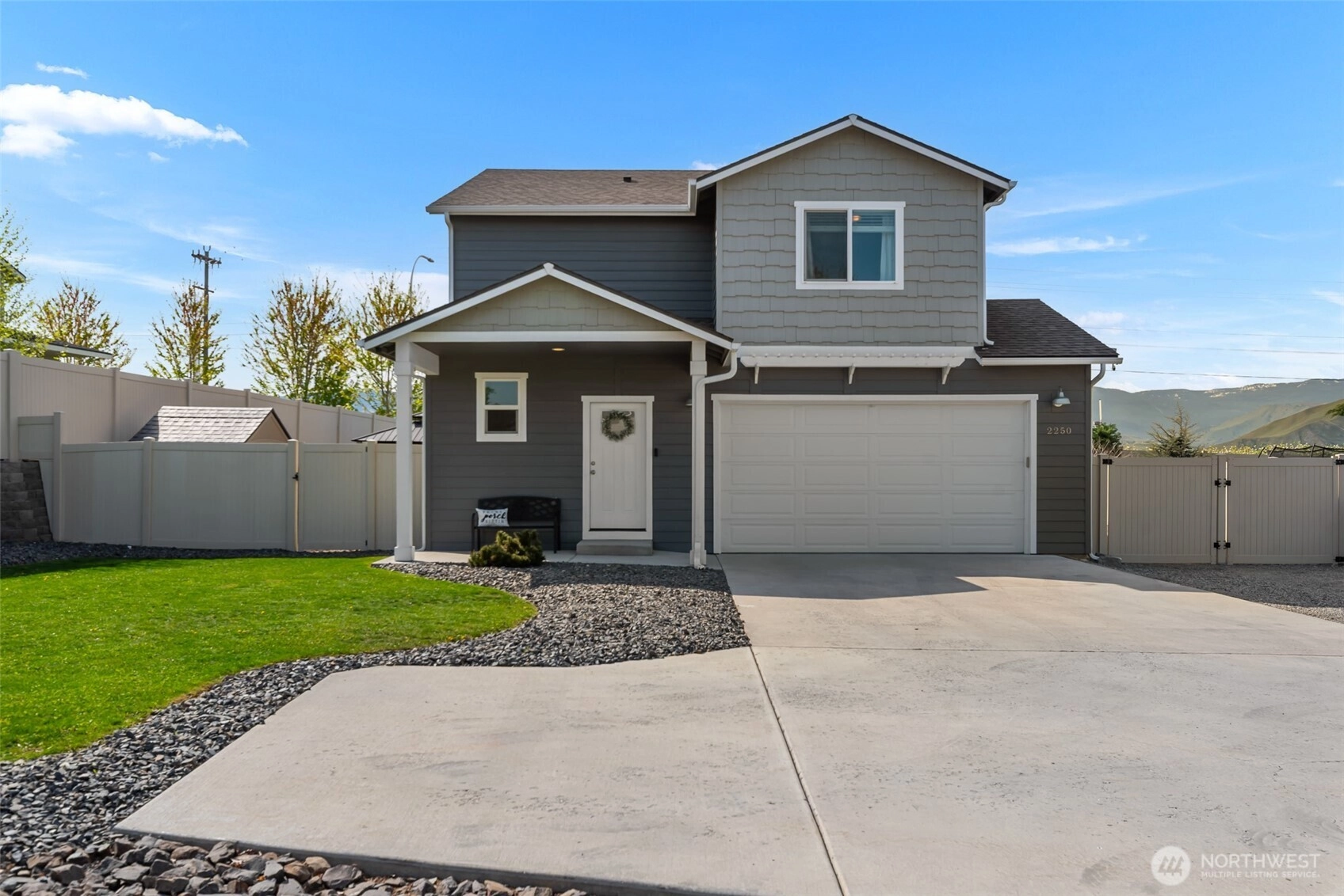 2250 SE Treat St East Wenatchee WA 98802