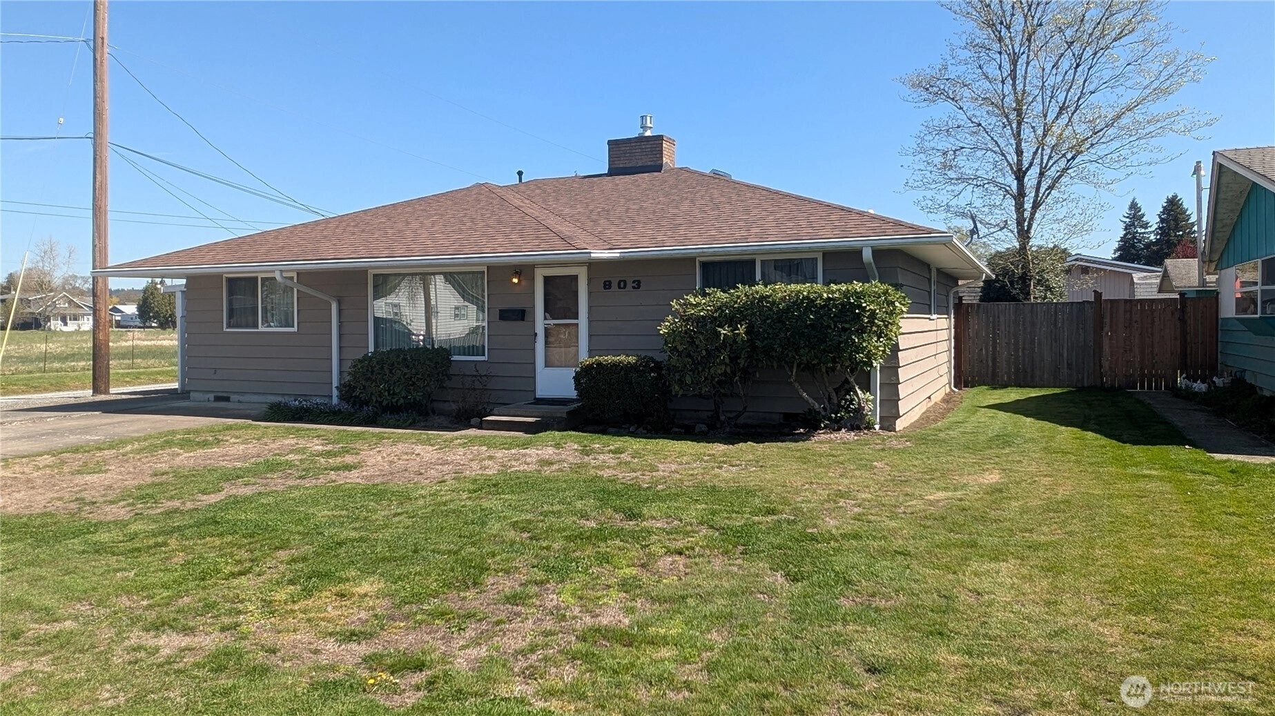 803 13th St SW Puyallup WA 98371