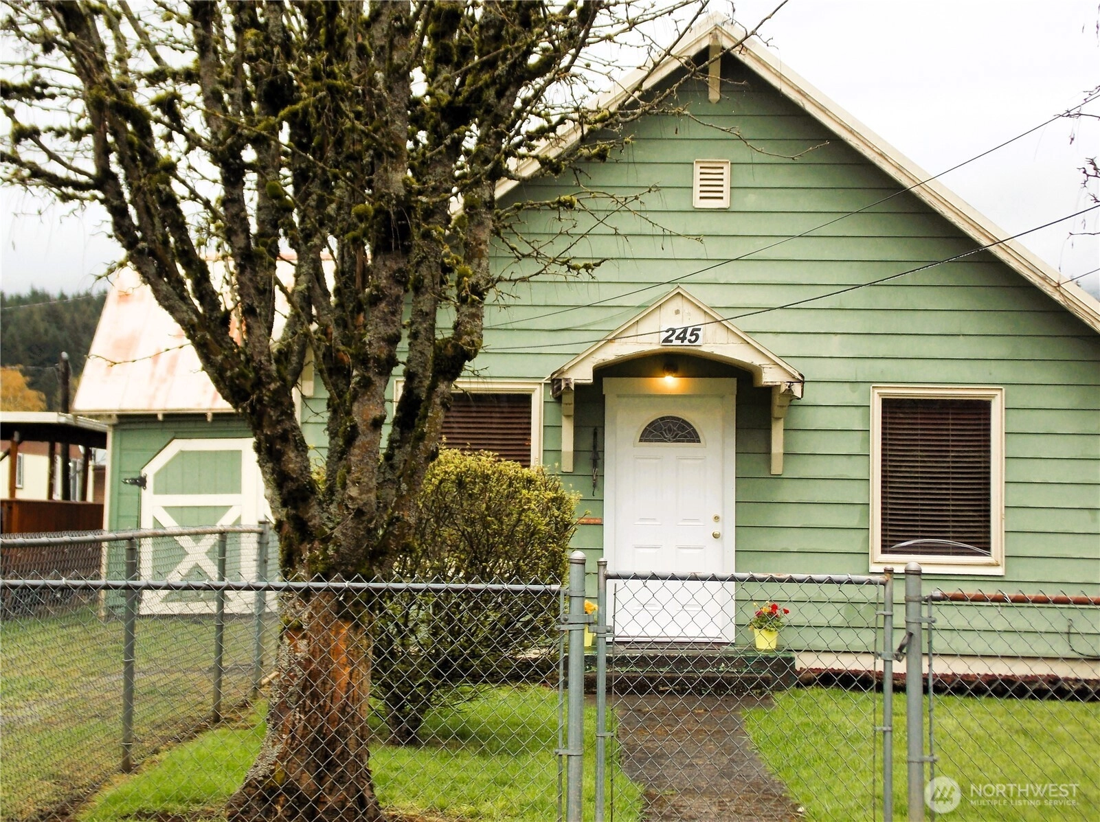 245 3rd St Unit  Morton WA 98356