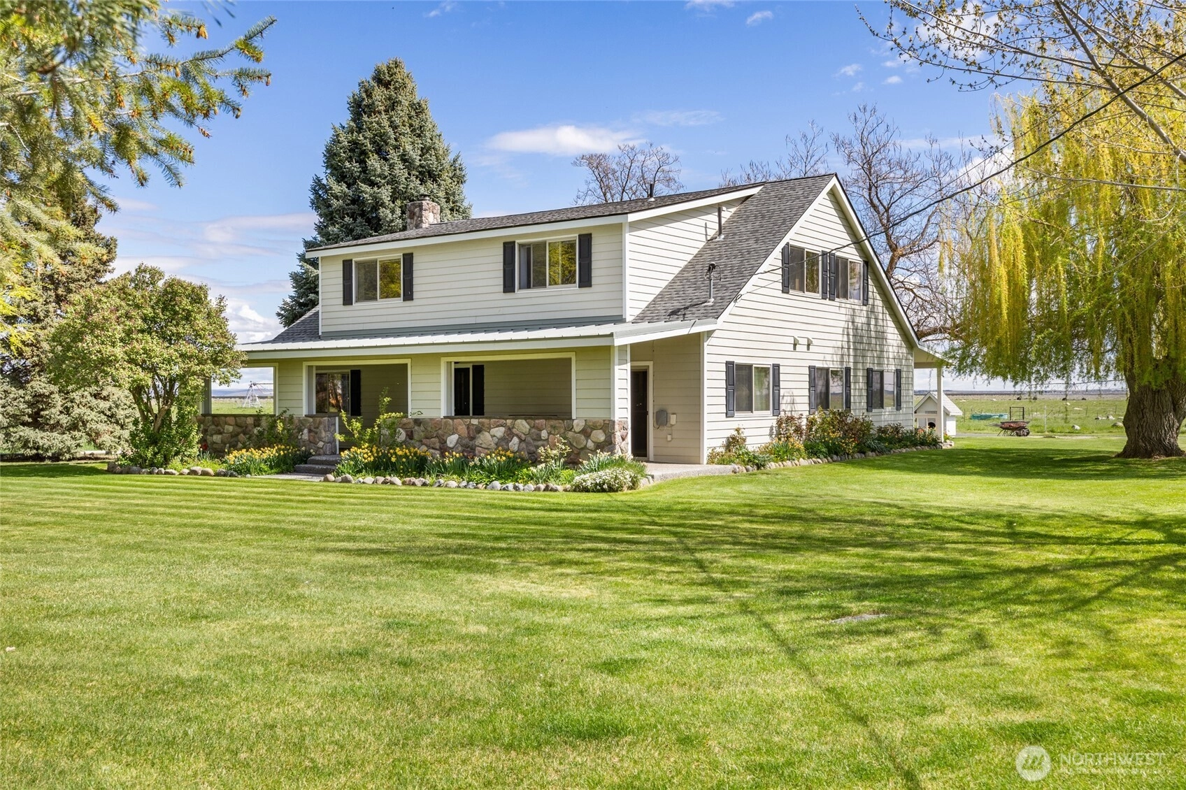 17325 NE B 5 Rd Soap Lake WA 98851