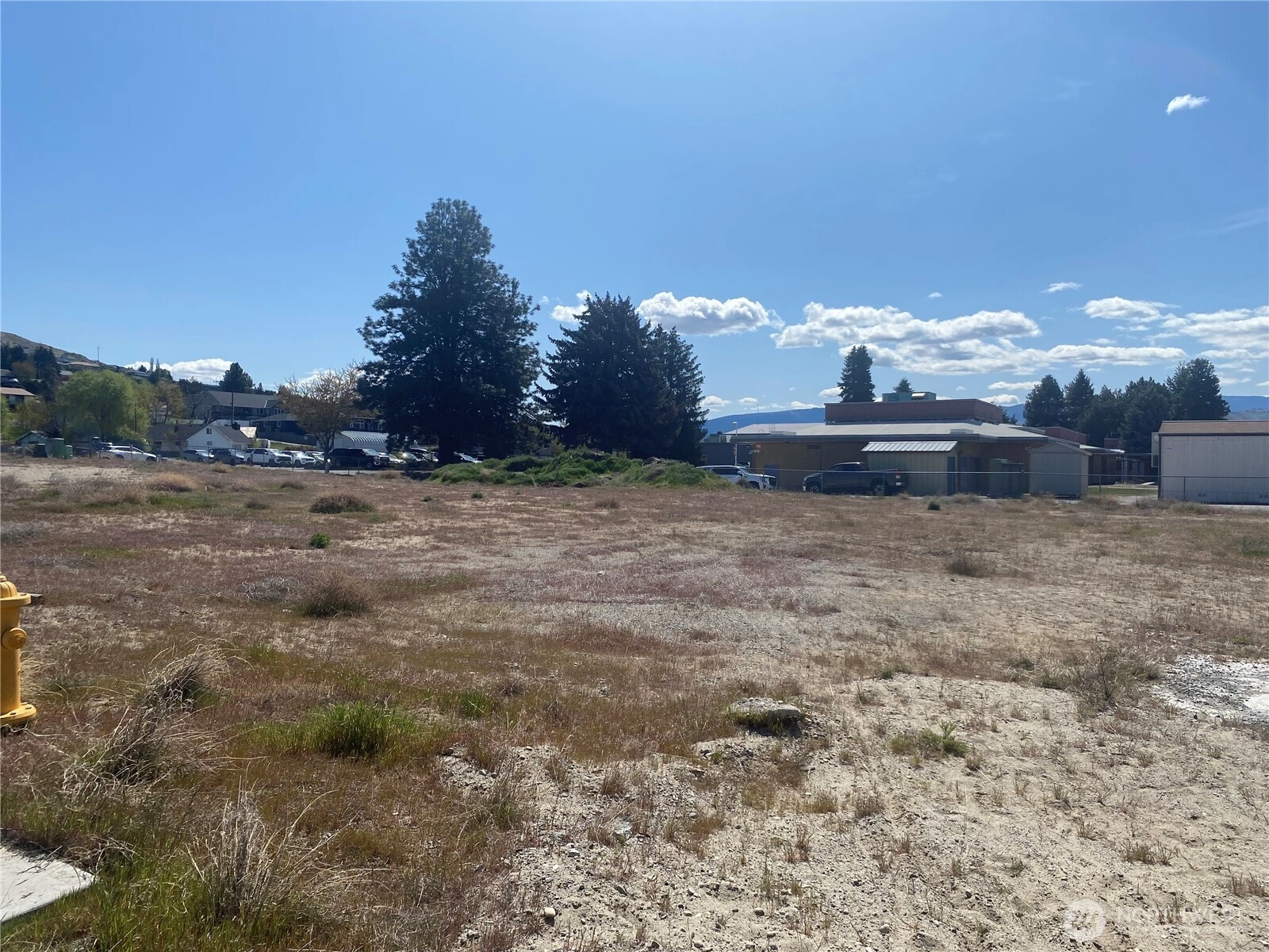 168 Harold St NE East Wenatchee WA 98802