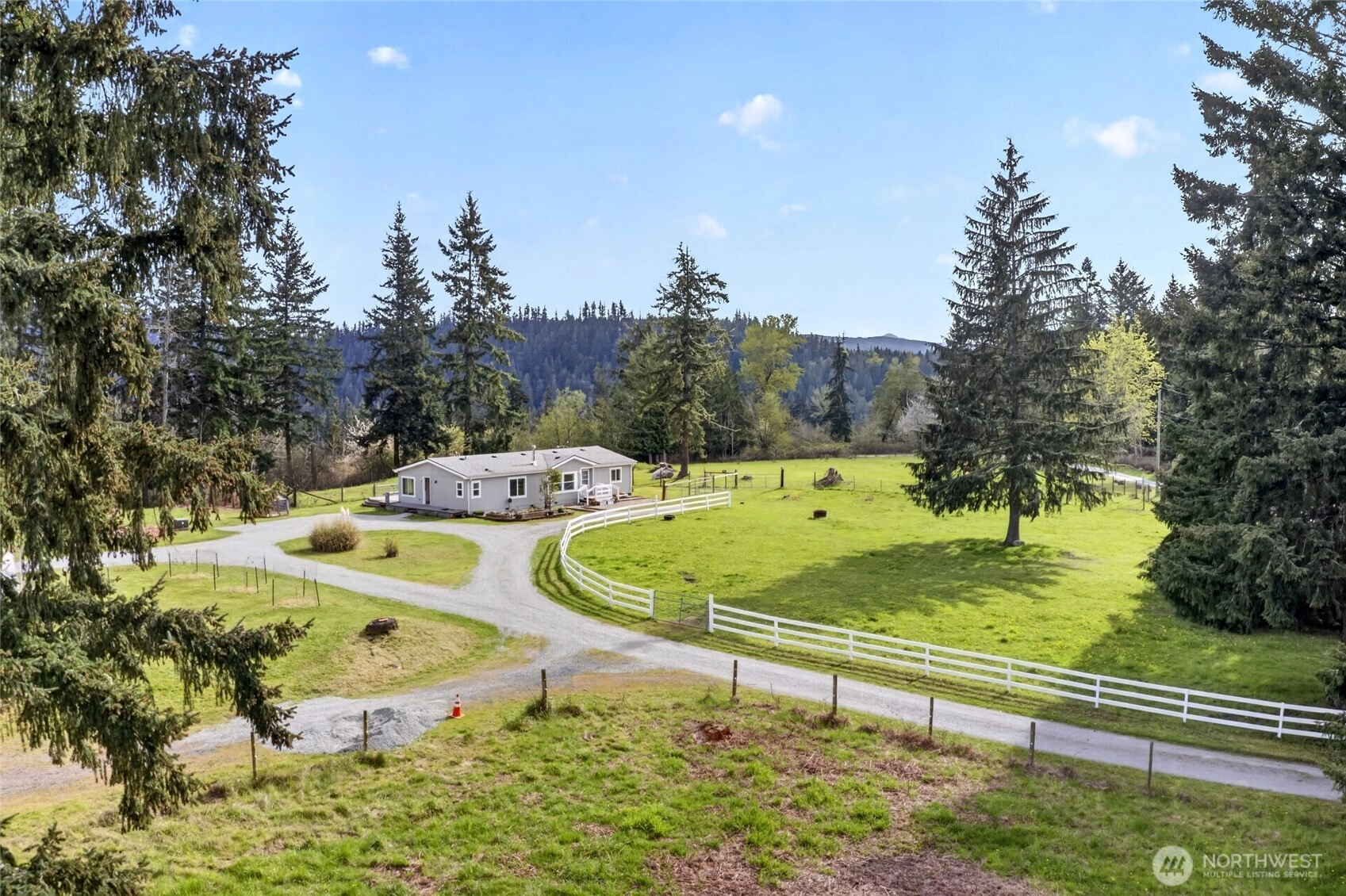 41419 94th Ave E Eatonville WA 98328