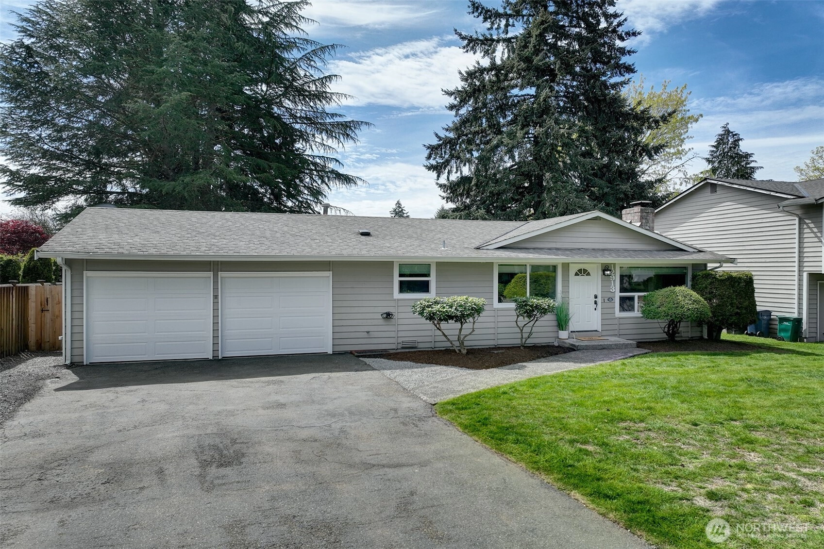12913 NE 133rd Pl Unit  Kirkland WA 98034