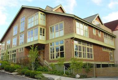 1117 E Denny Way Seattle WA 98122