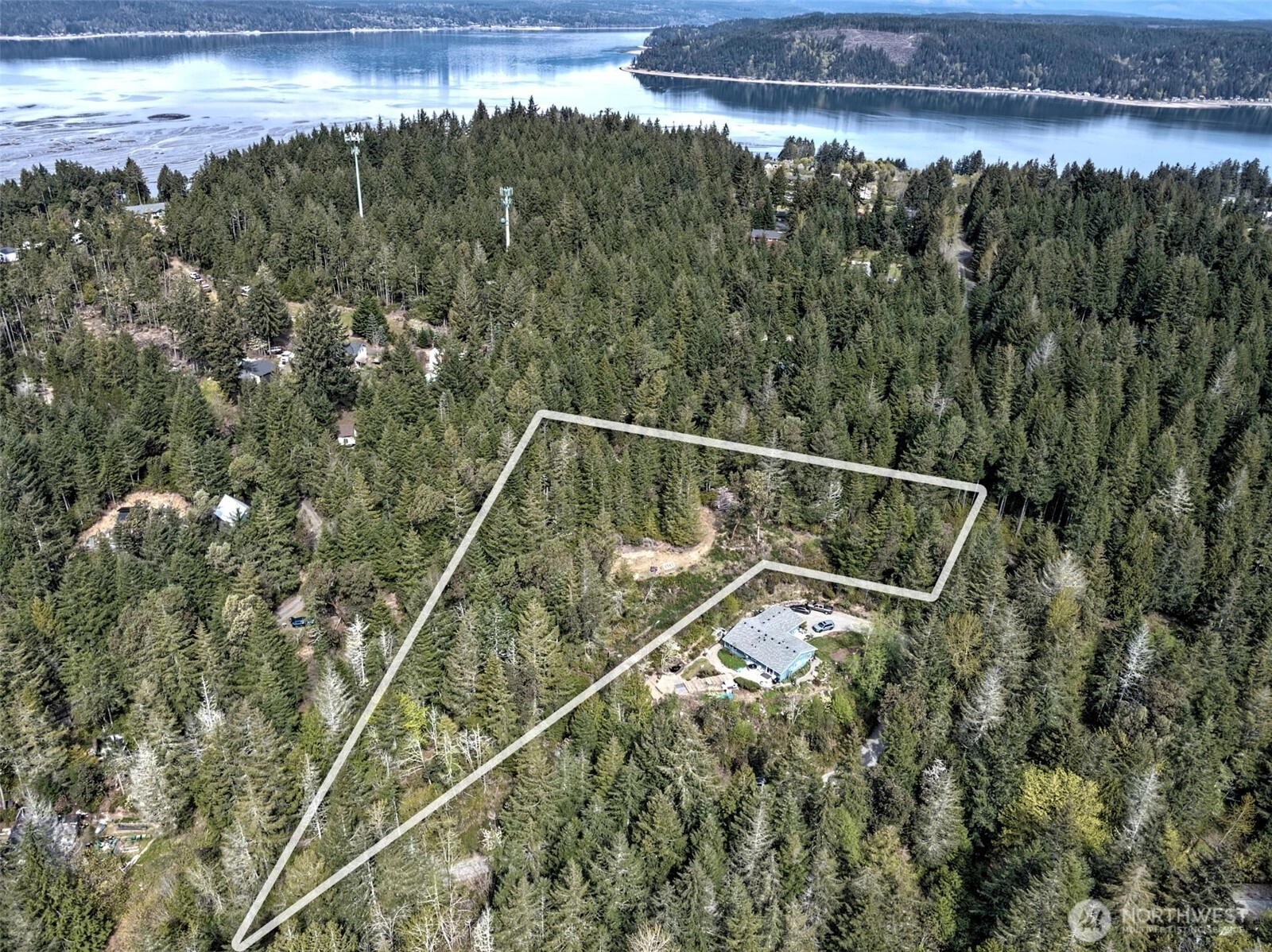 100 E Skyview Dr Union WA 98592