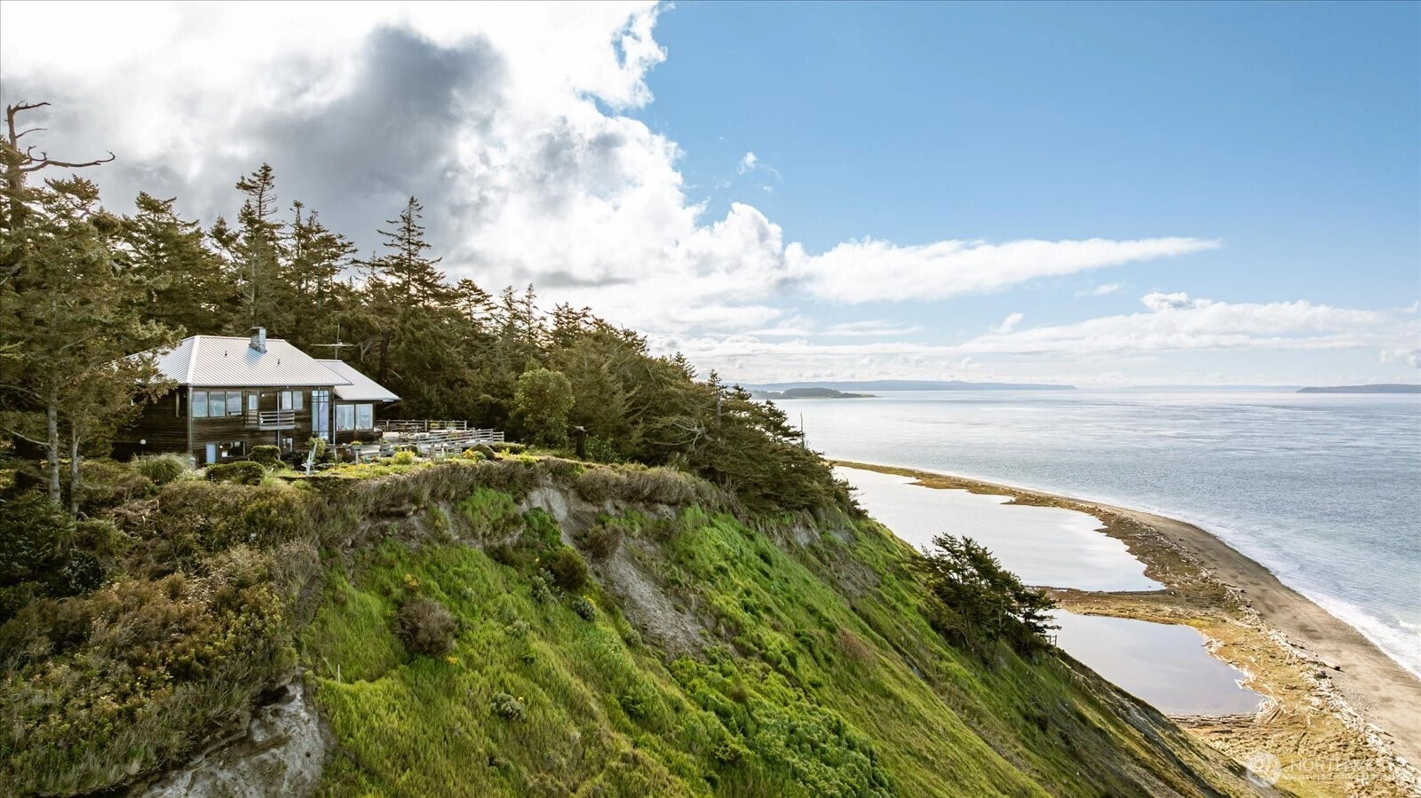 2312 Cedar Hollow Ln Coupeville WA 98239