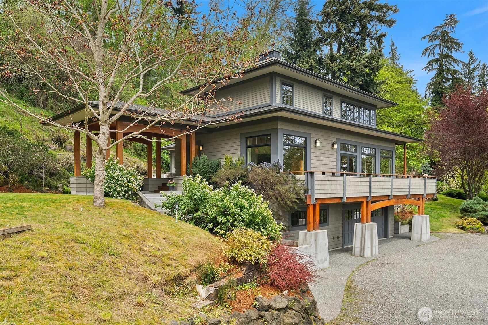 8302 SW Dilworth Vashon WA 98070