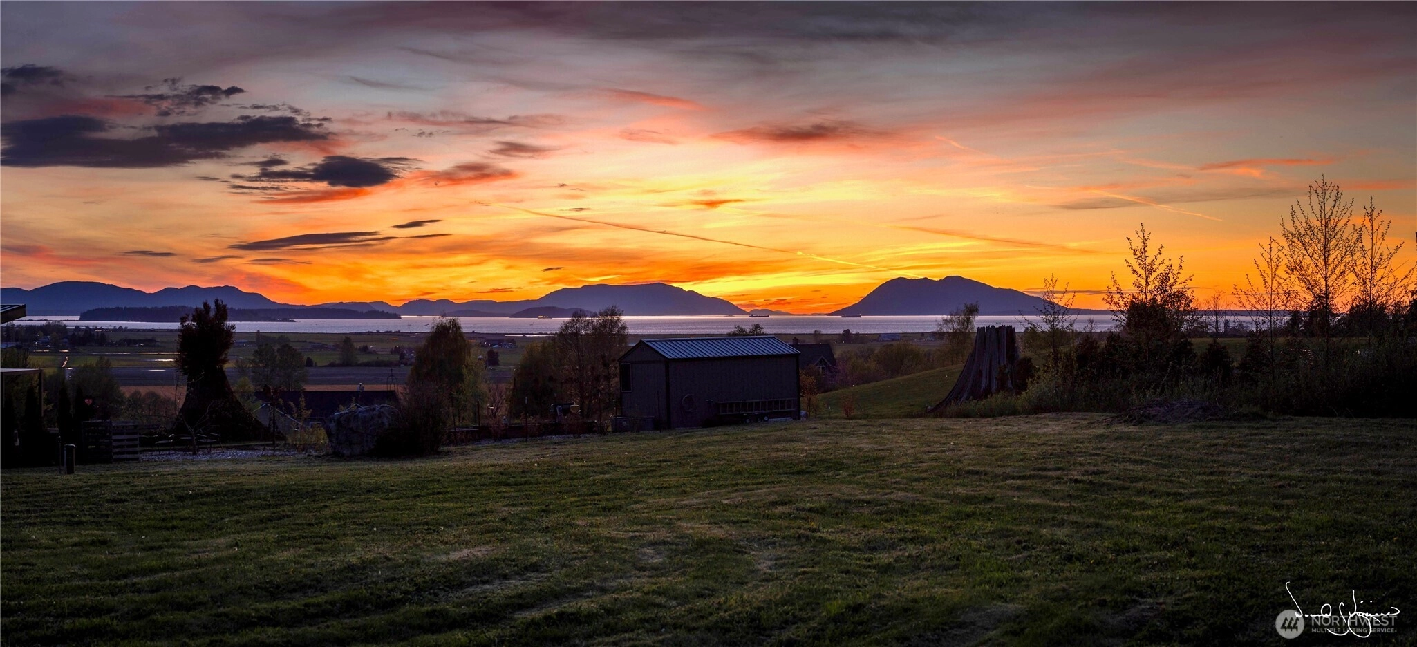 16425 Tree Frog Ln Unit  Bow WA 98232