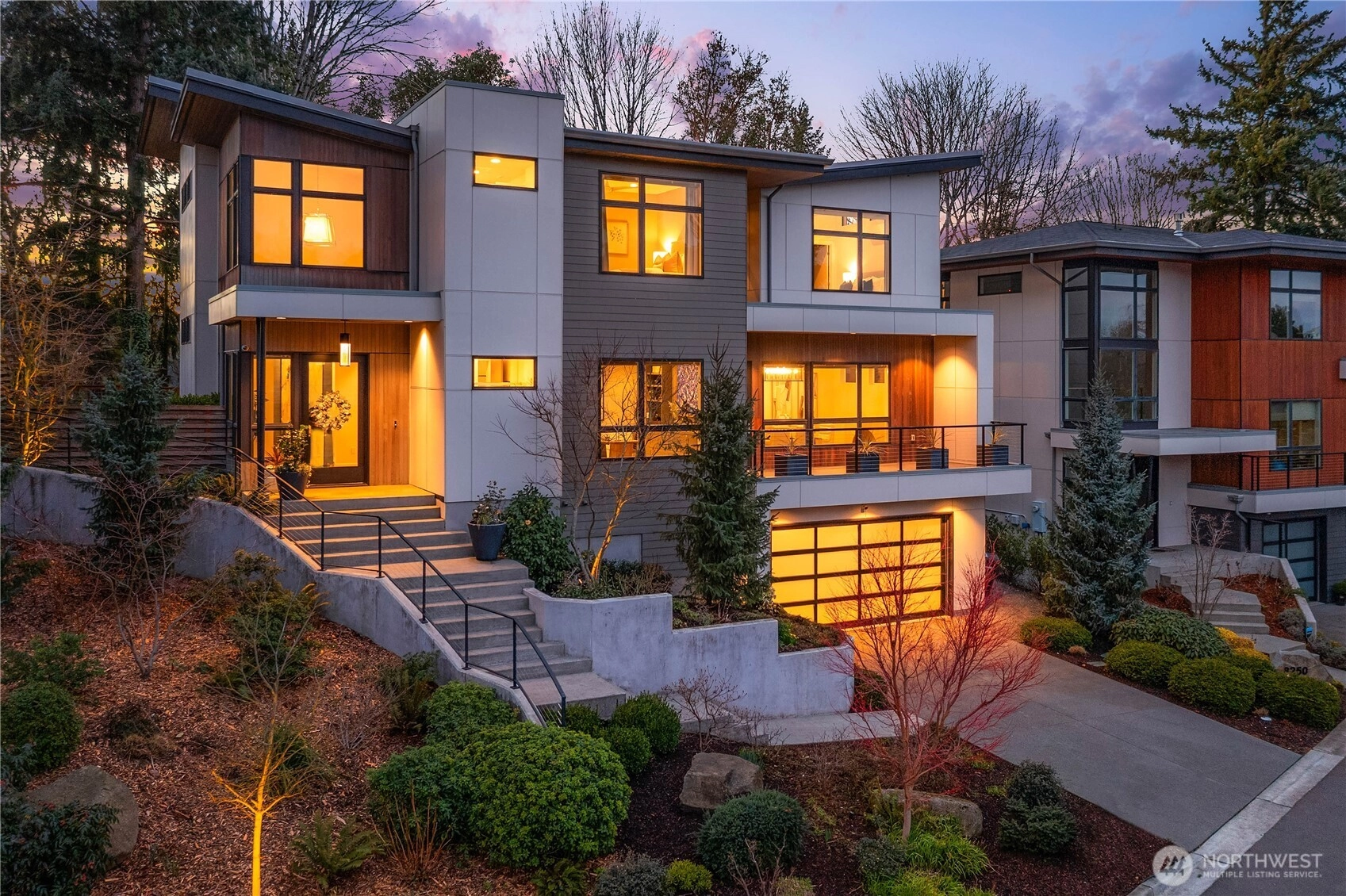 8260 SE 31st St Unit  Mercer Island WA 98040