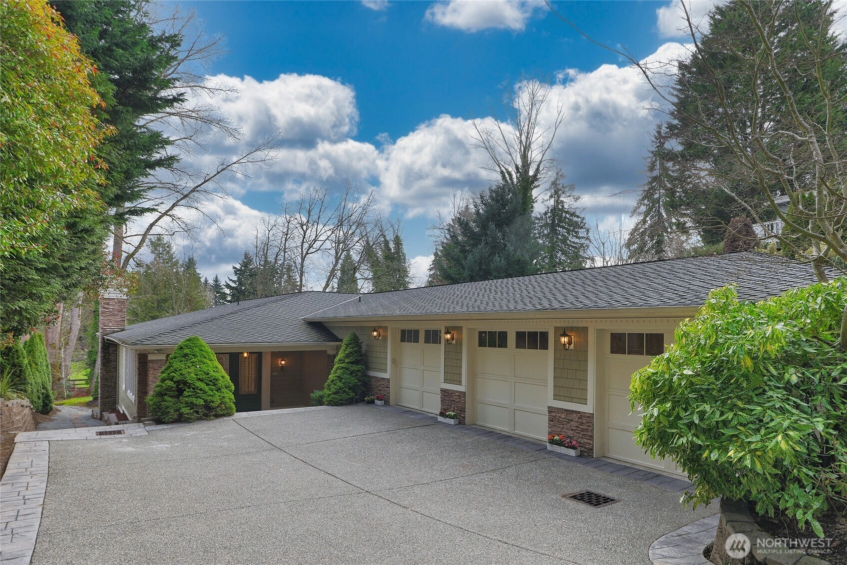 7661 NE 14th St Unit  Medina WA 98039