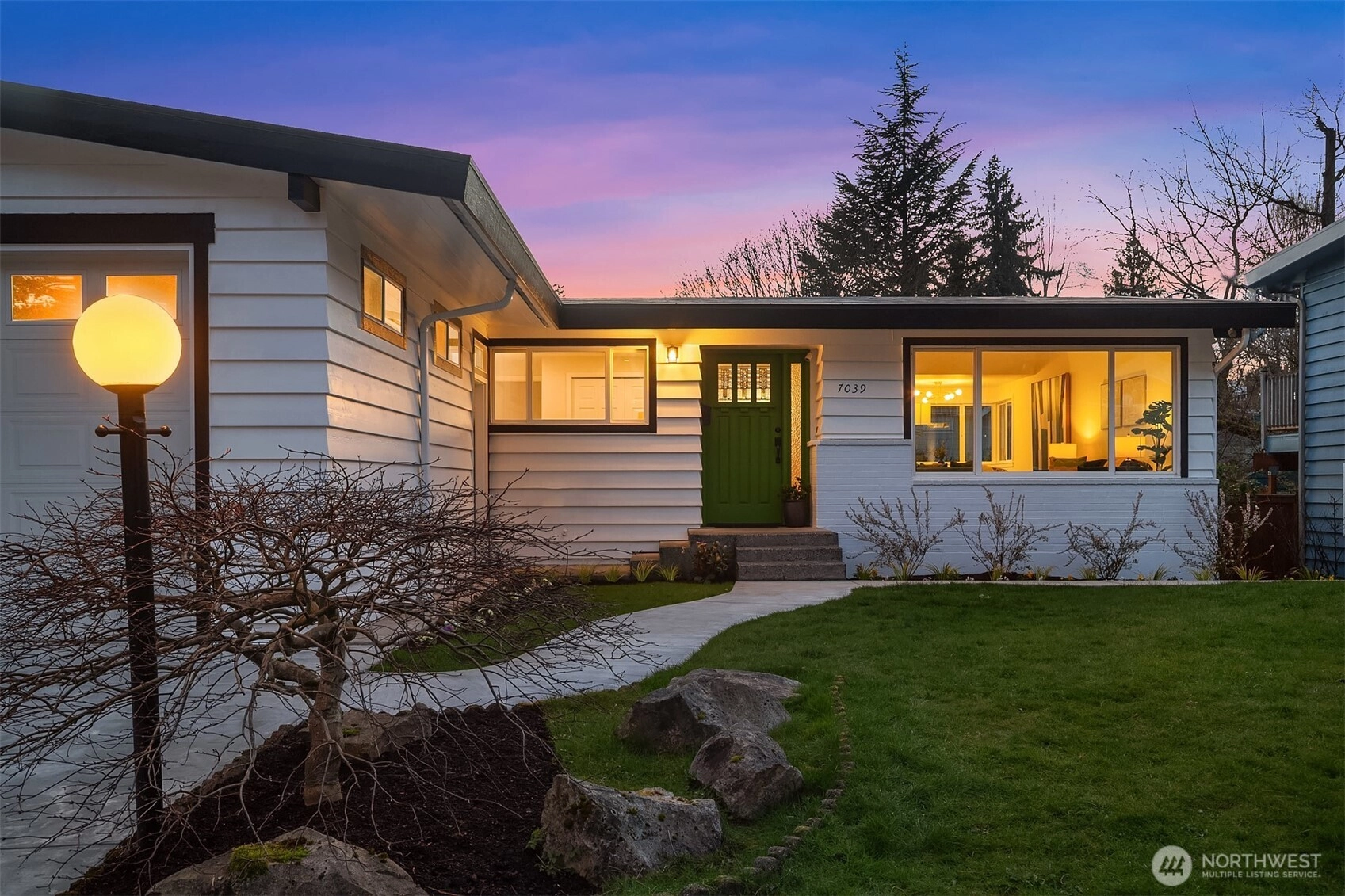 7039 39th Ave NE Seattle WA 98115