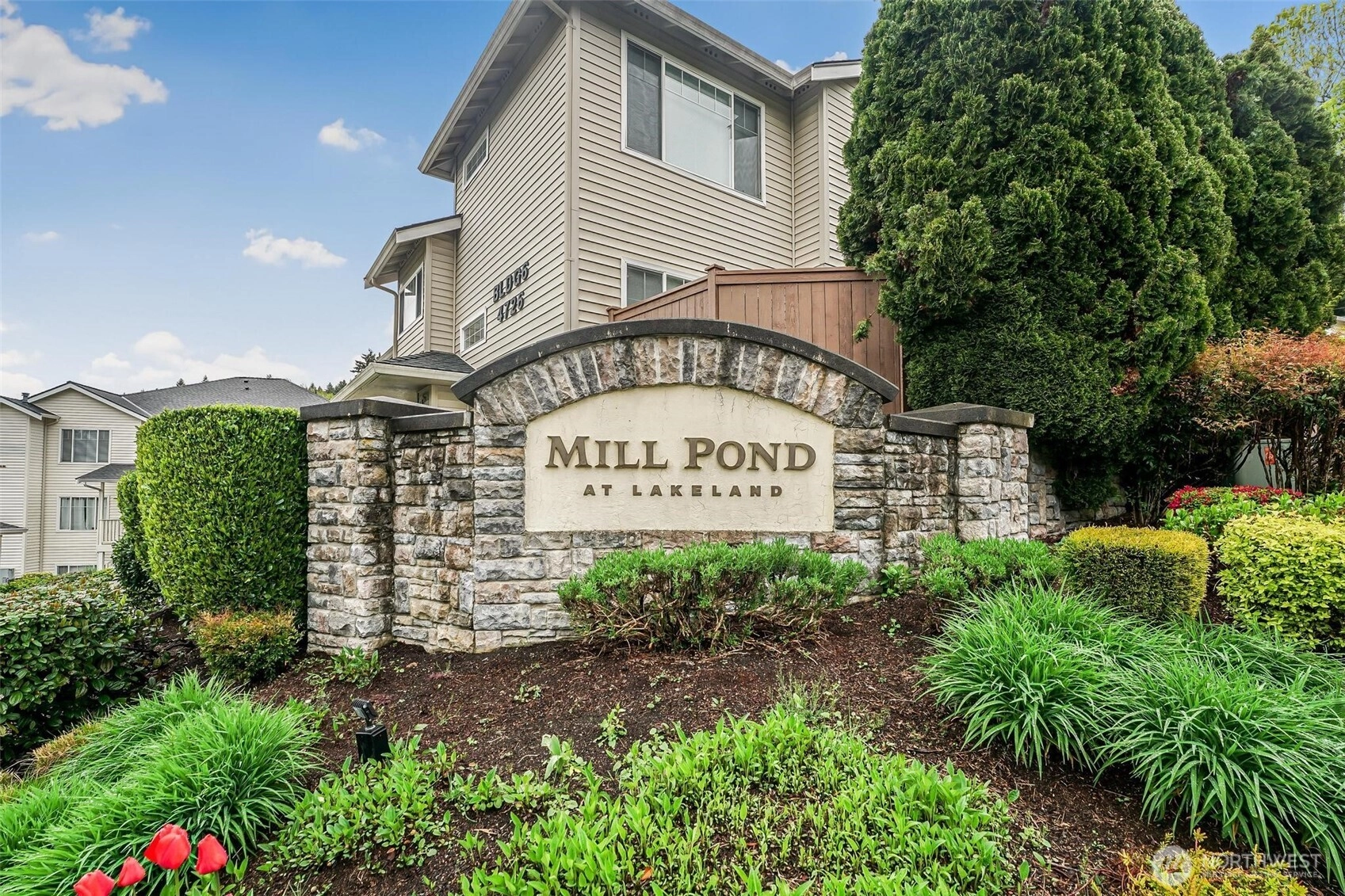 4710 SE Mill Pond Dr SE Unit 303 Unit 303 Auburn WA 98092