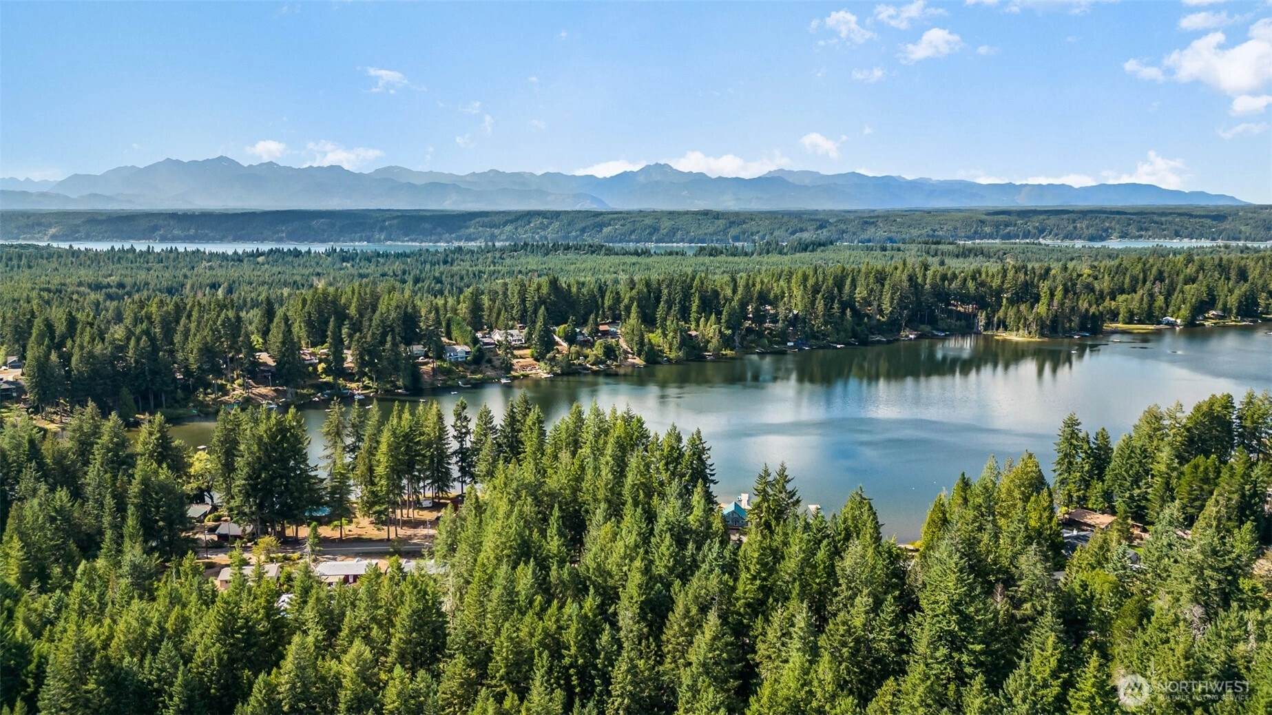 2181 E Trails End Dr Unit  Belfair WA 98528