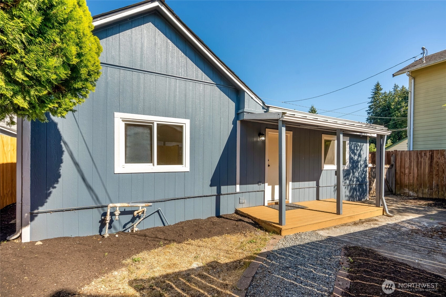 411 N Stillaguamish Ave Arlington WA 98223