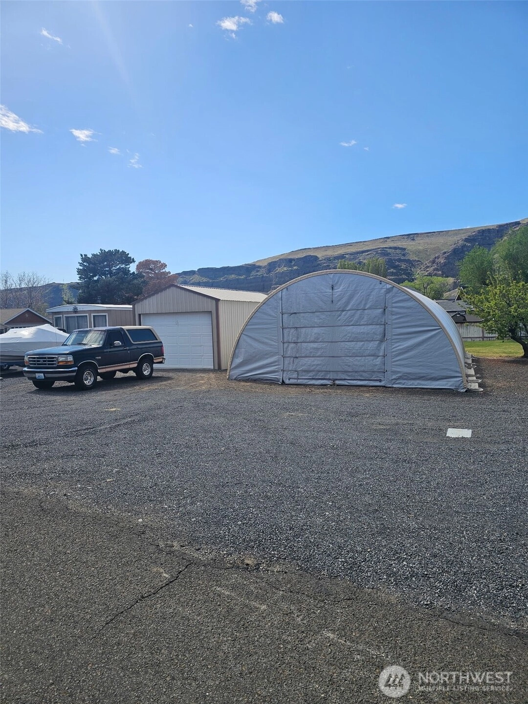 908 Hunter Ave SW Unit  Quincy WA 98848