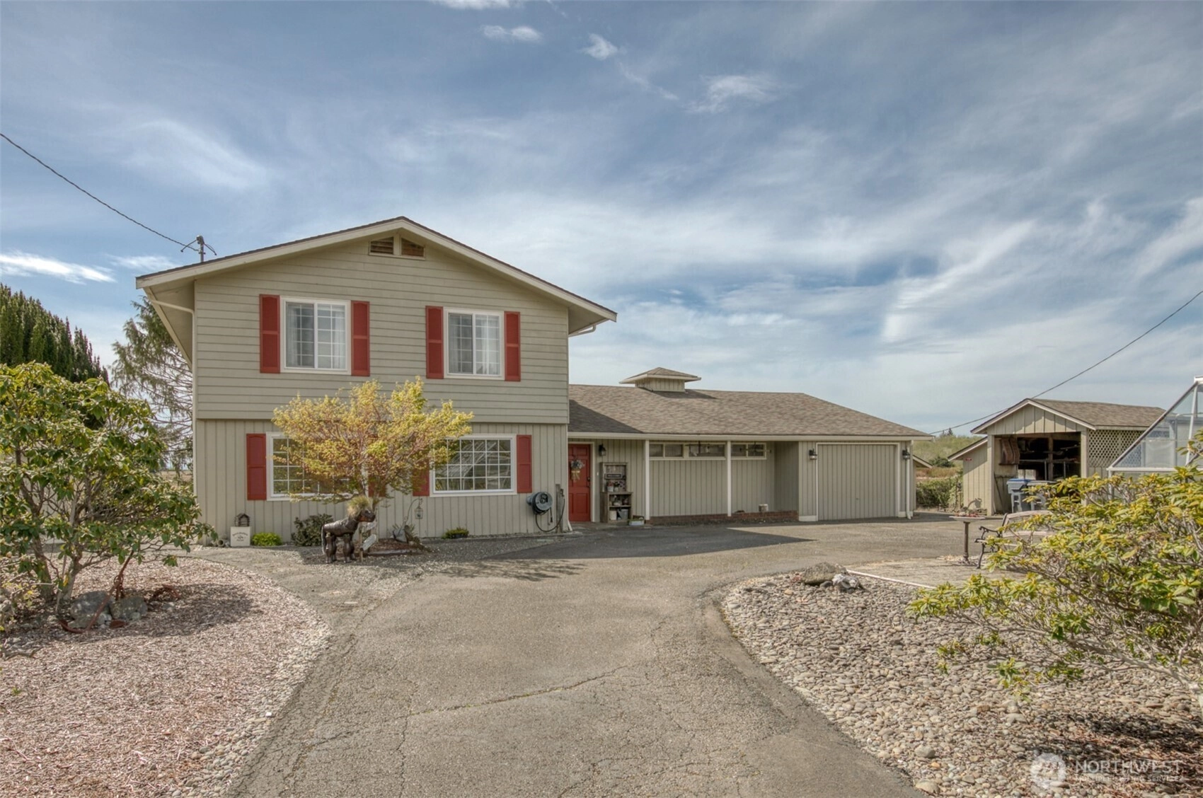 91 Hogan Rd Hoquiam WA 98550