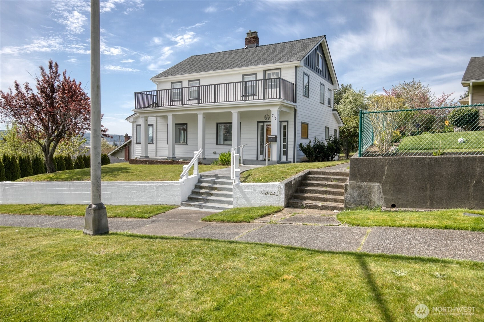 713 N Broadway St Aberdeen WA 98520