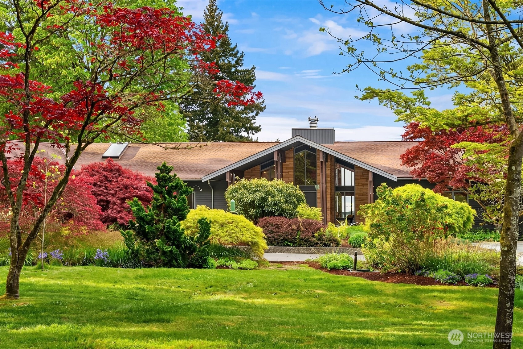 8425 SW 216th St Vashon WA 98070