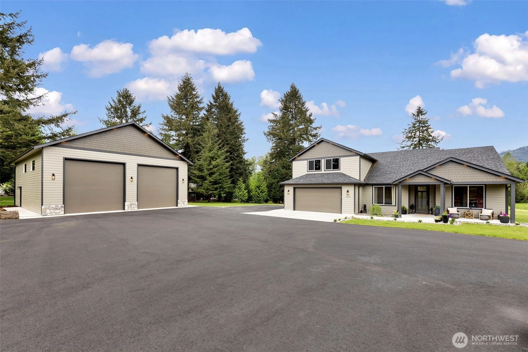 185 Eagle Ct Woodland WA 98674