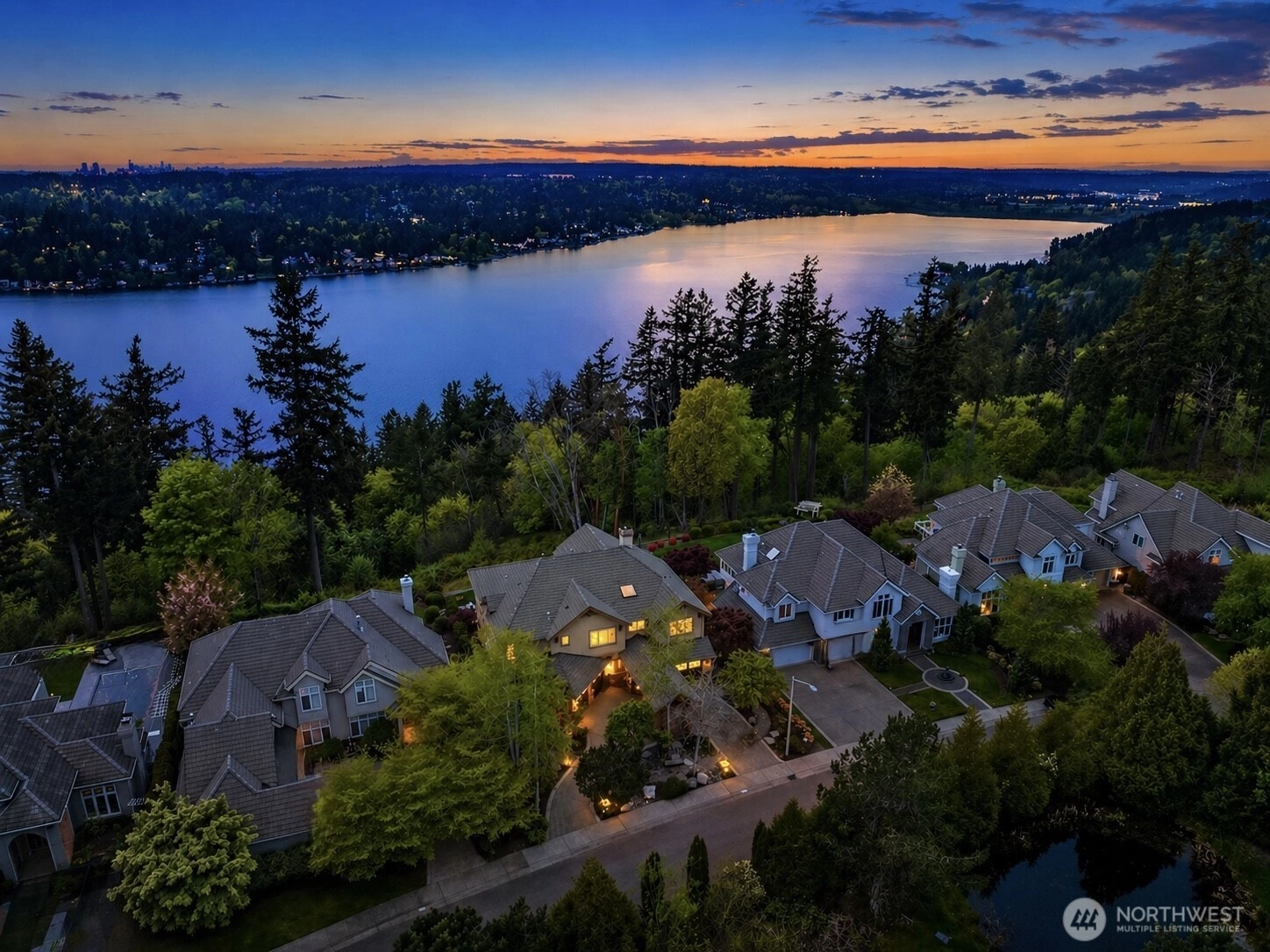 2457 204th Ter NE Sammamish WA 98074