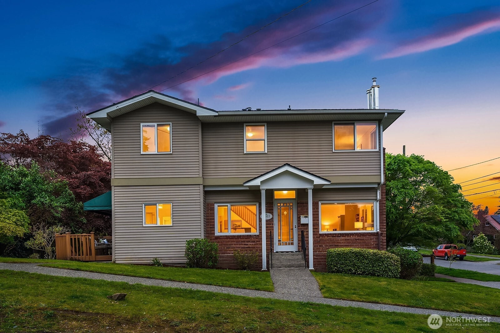 3003 50th Ave SW Unit  Seattle WA 98116
