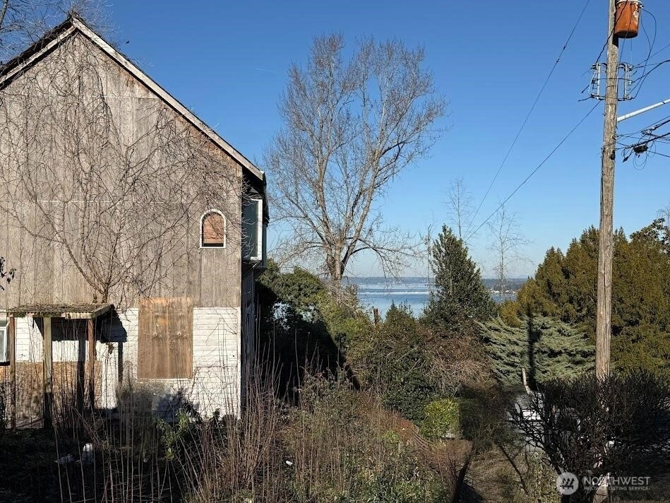 5221 S Ferdinand St Unit  Seattle WA 98118