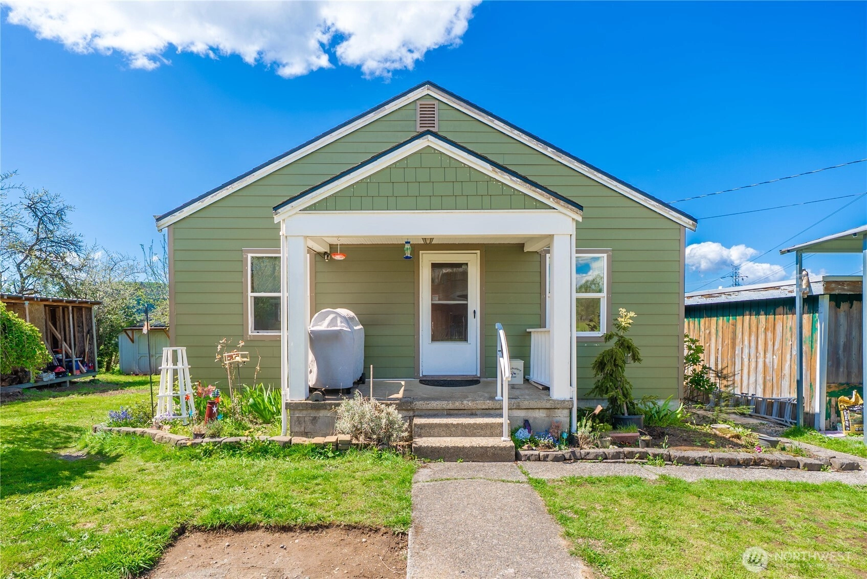 26719 346th Ave SE Ravensdale WA 98051