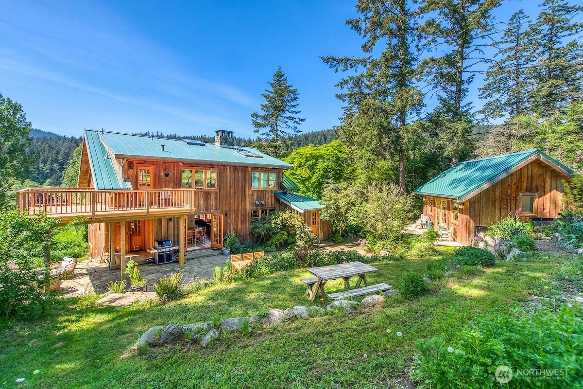 1028 Pt Lawrence Rd Orcas Island WA 98279